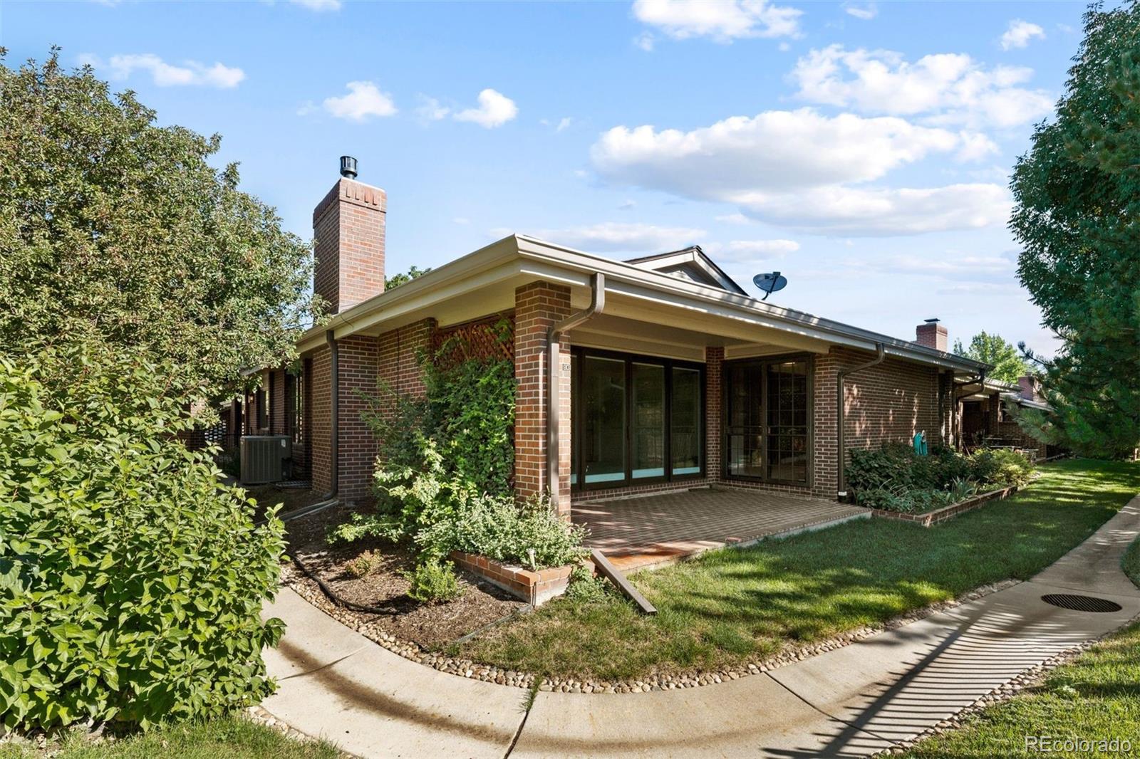 MLS Image #2 for 2800 s university boulevard,denver, Colorado