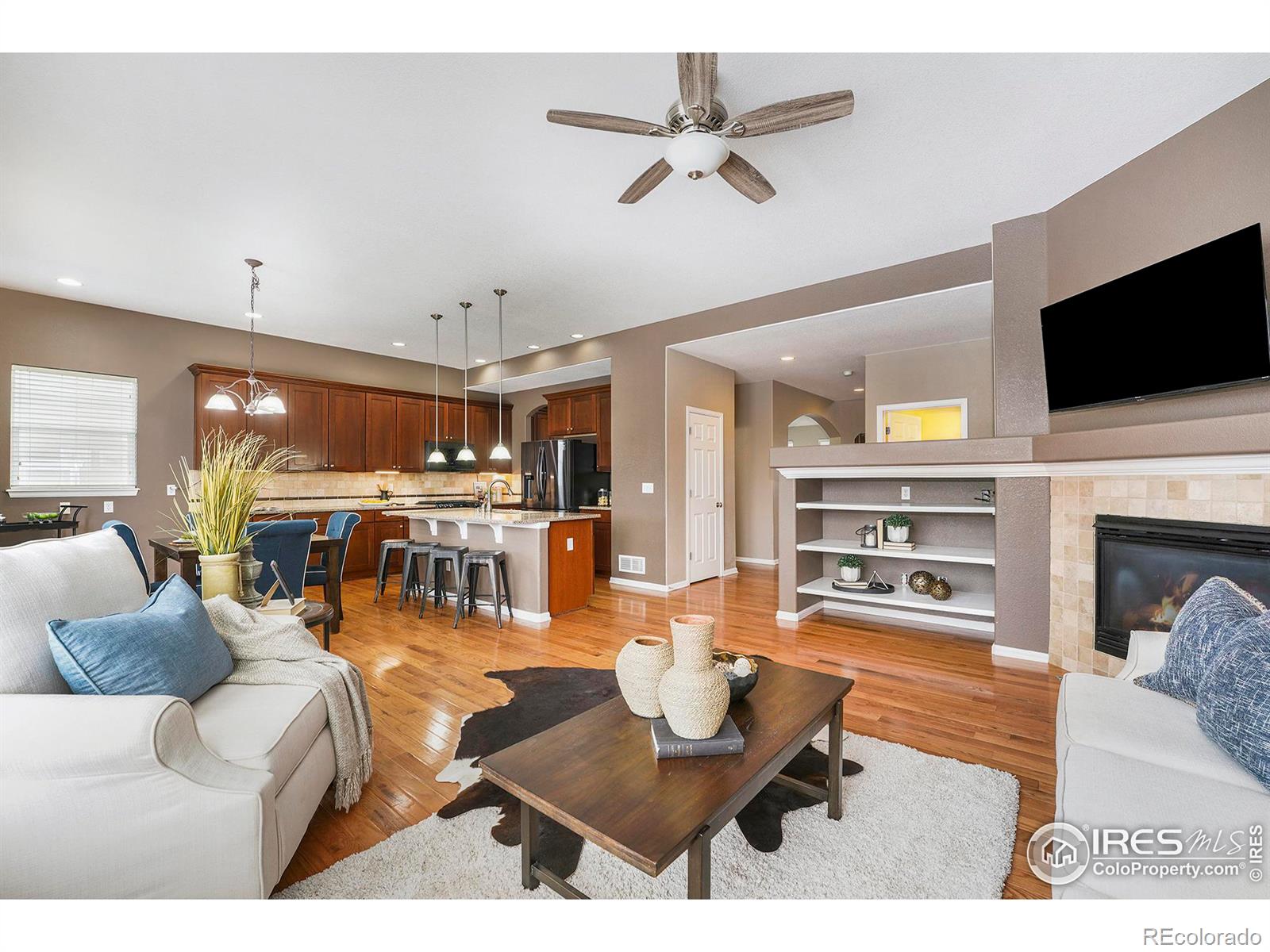 MLS Image #14 for 6535 s newcastle way,aurora, Colorado