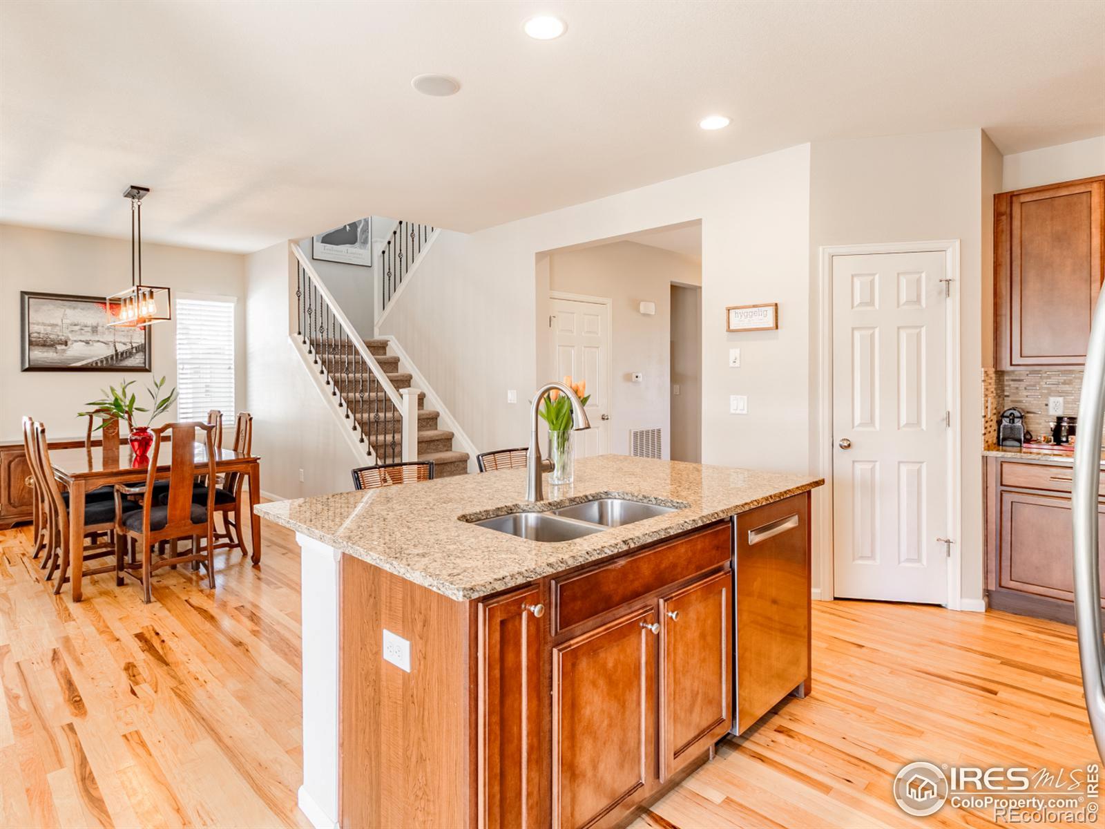 MLS Image #13 for 2177  wagon way,louisville, Colorado