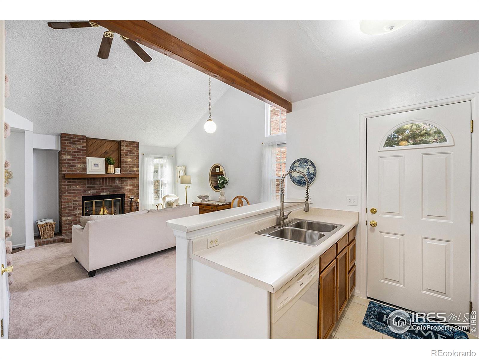 MLS Image #5 for 8320 w 87th drive,arvada, Colorado