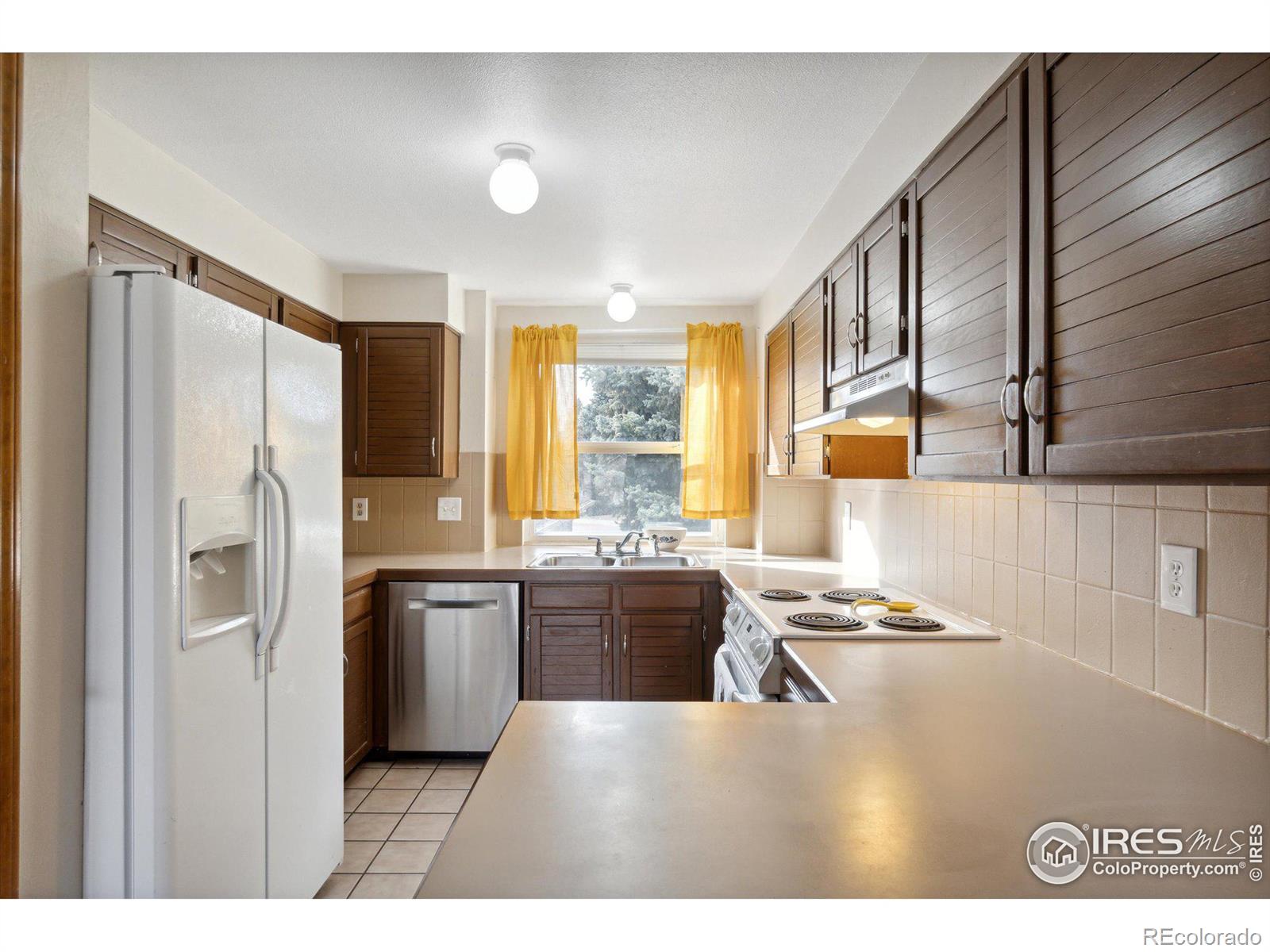 MLS Image #14 for 10406 w 84th place,arvada, Colorado