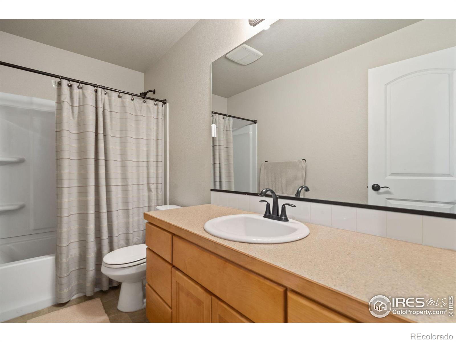 MLS Image #25 for 2932  denver drive,fort collins, Colorado