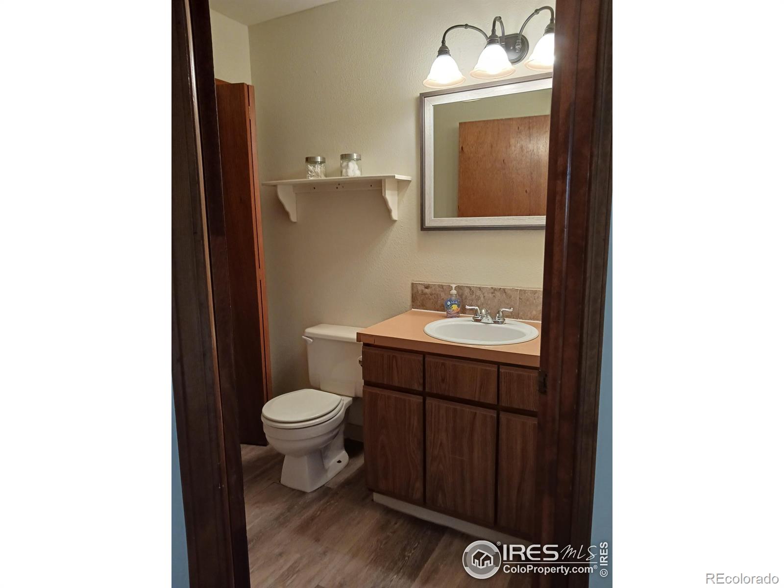 MLS Image #10 for 817  gabriel court,dacono, Colorado