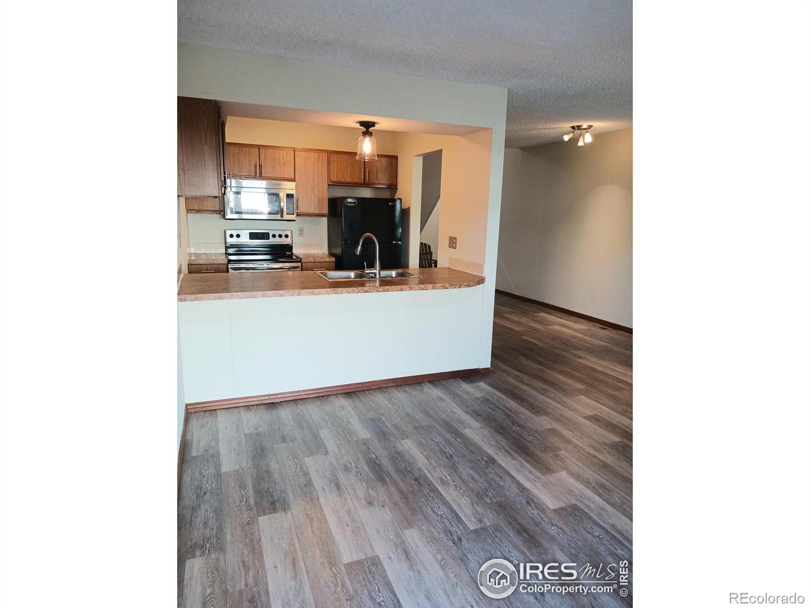 MLS Image #9 for 817  gabriel court,dacono, Colorado