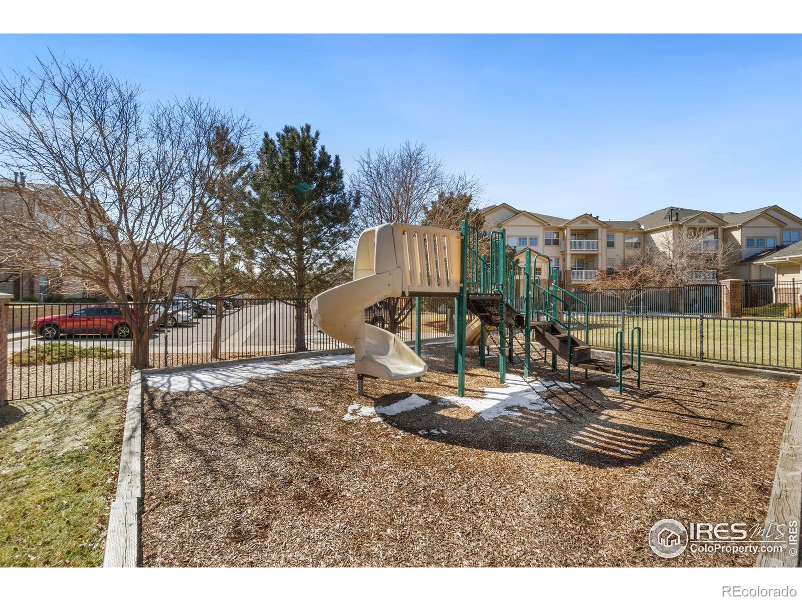 MLS Image #19 for 5765 n genoa way 306,aurora, Colorado