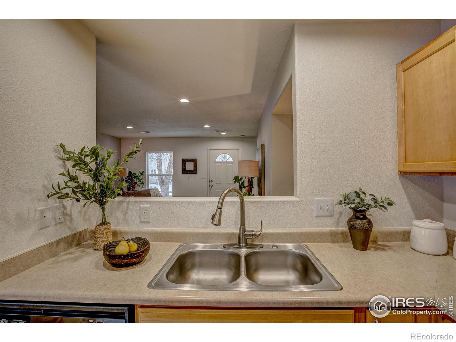 MLS Image #10 for 3433  warren farm drive,fort collins, Colorado