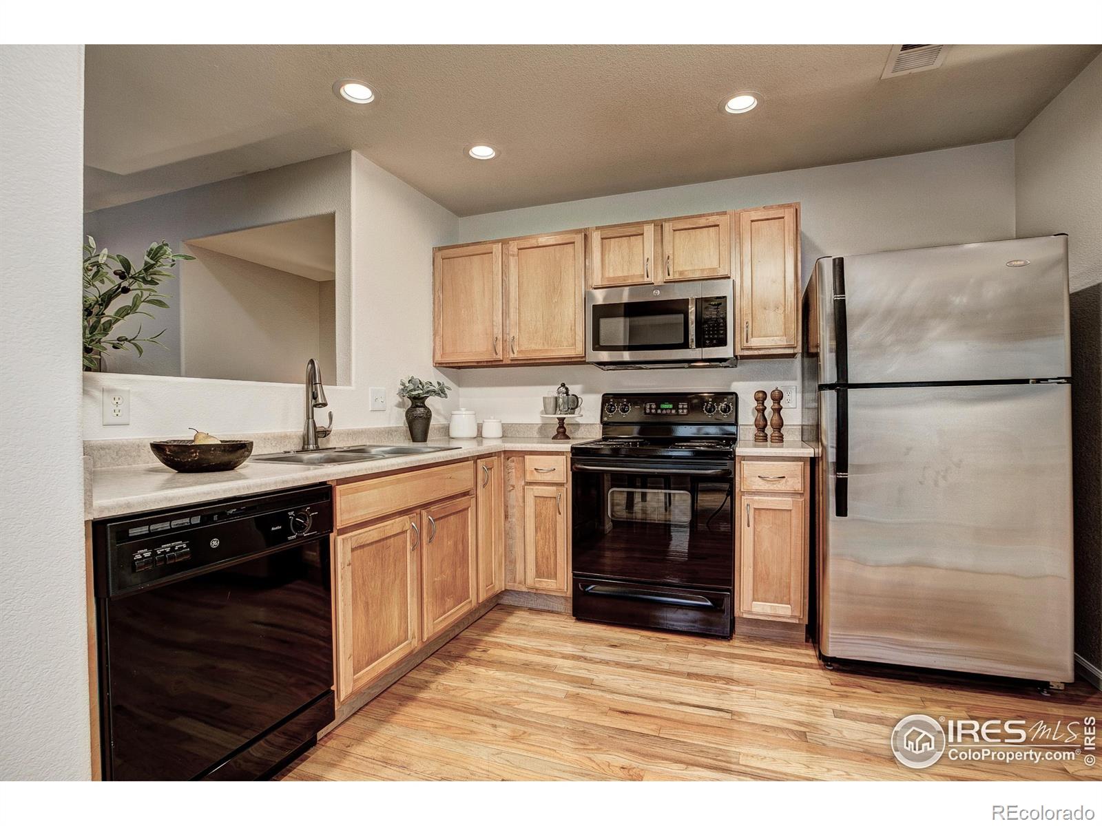 MLS Image #7 for 3433  warren farm drive,fort collins, Colorado