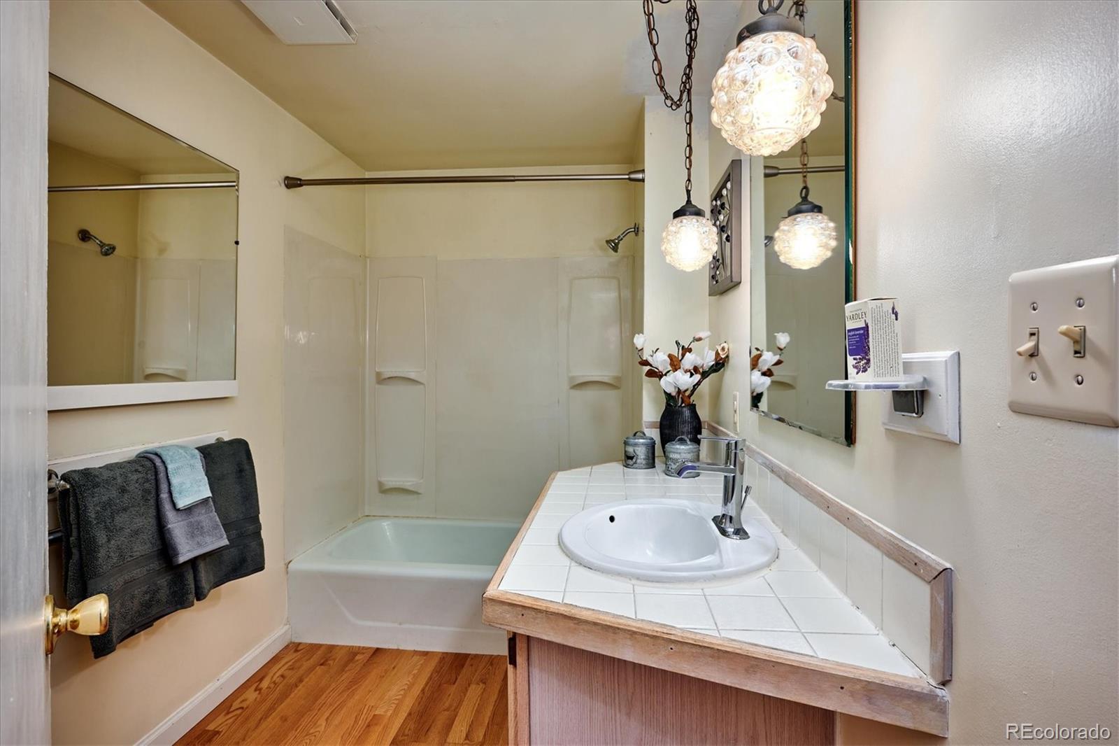 MLS Image #10 for 4229 s fox street,englewood, Colorado