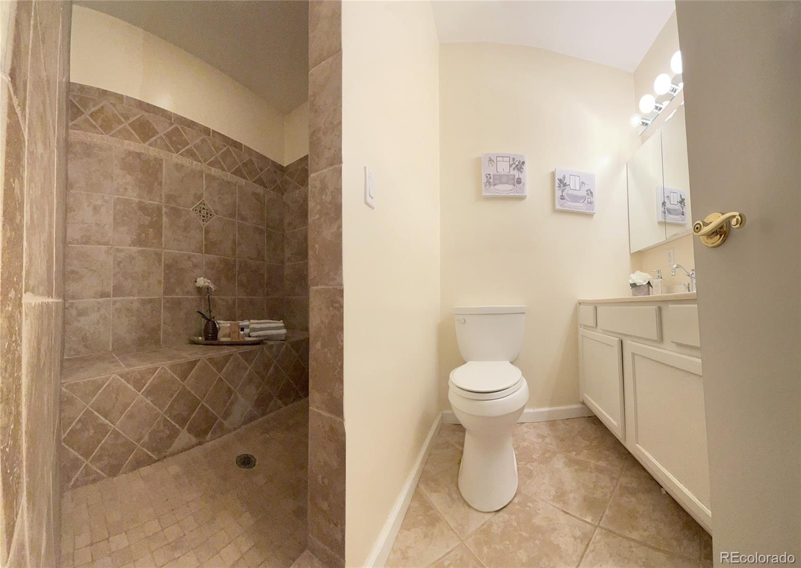 MLS Image #15 for 4229 s fox street,englewood, Colorado