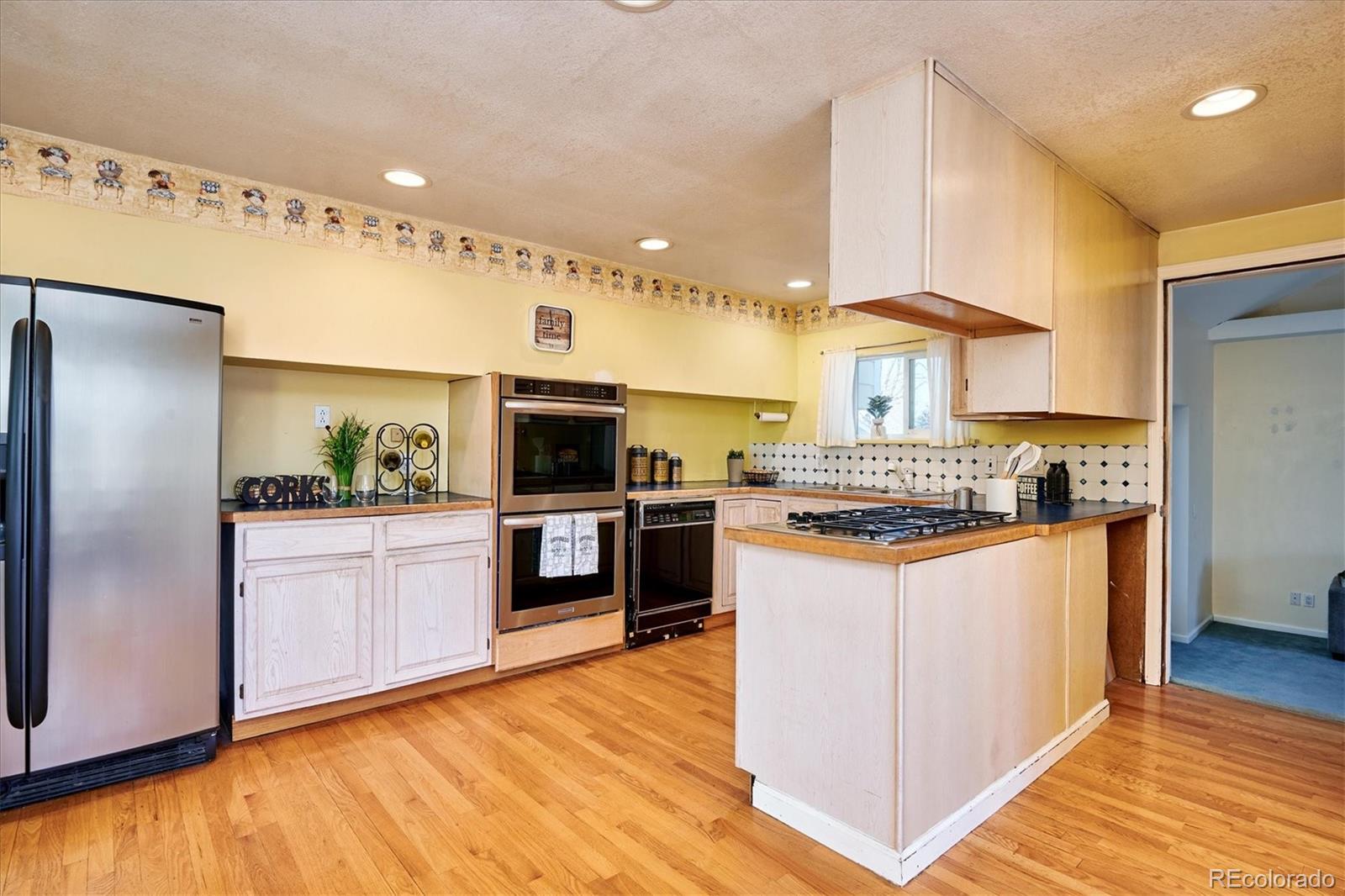 MLS Image #6 for 4229 s fox street,englewood, Colorado