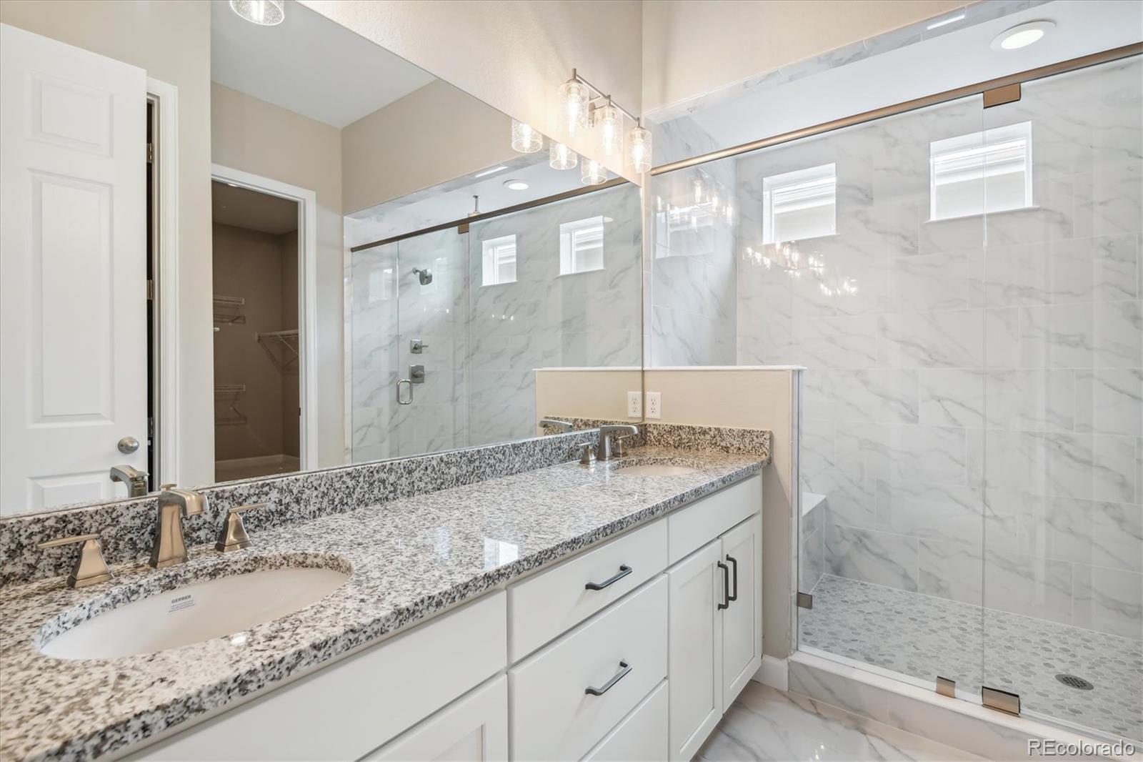 MLS Image #12 for 7062 s waterloo way,aurora, Colorado