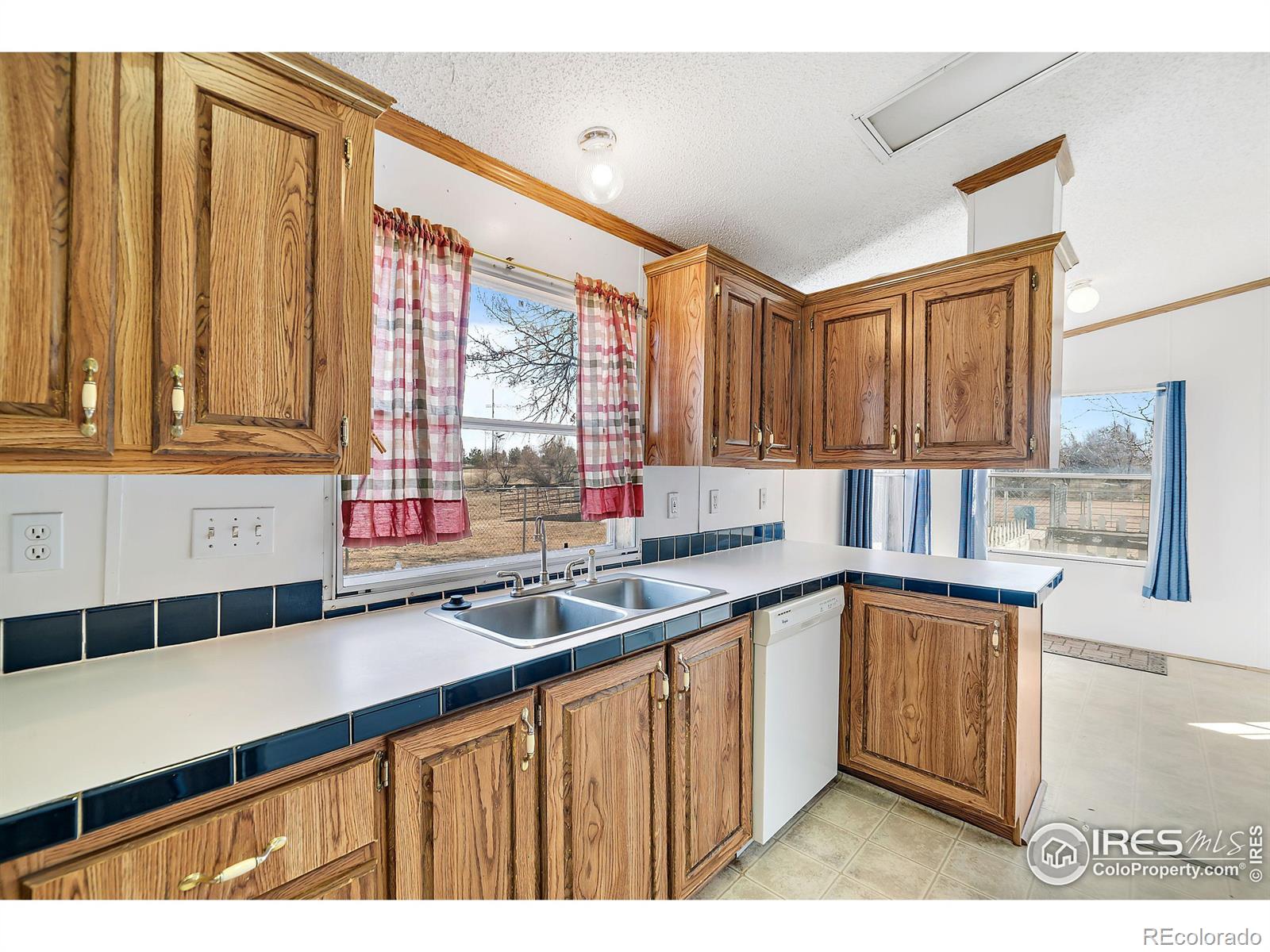 MLS Image #19 for 302 s sunset street,fort collins, Colorado