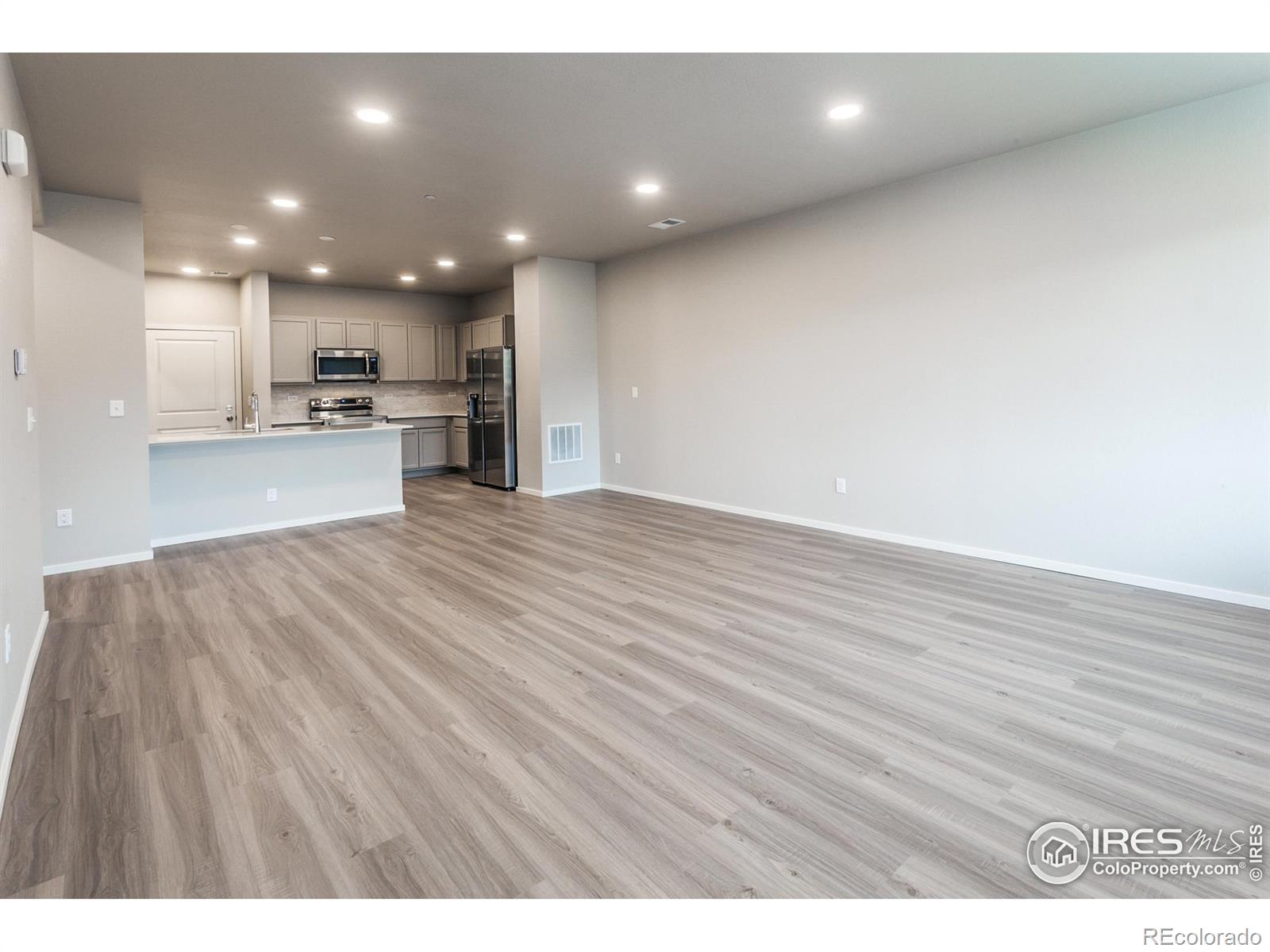 MLS Image #5 for 6721  4th st rd,greeley, Colorado