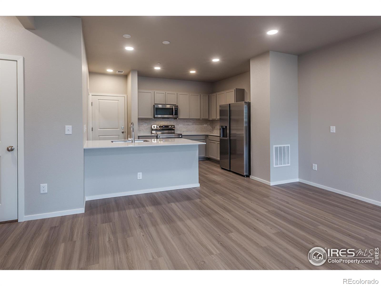 MLS Image #9 for 6721  4th st rd,greeley, Colorado