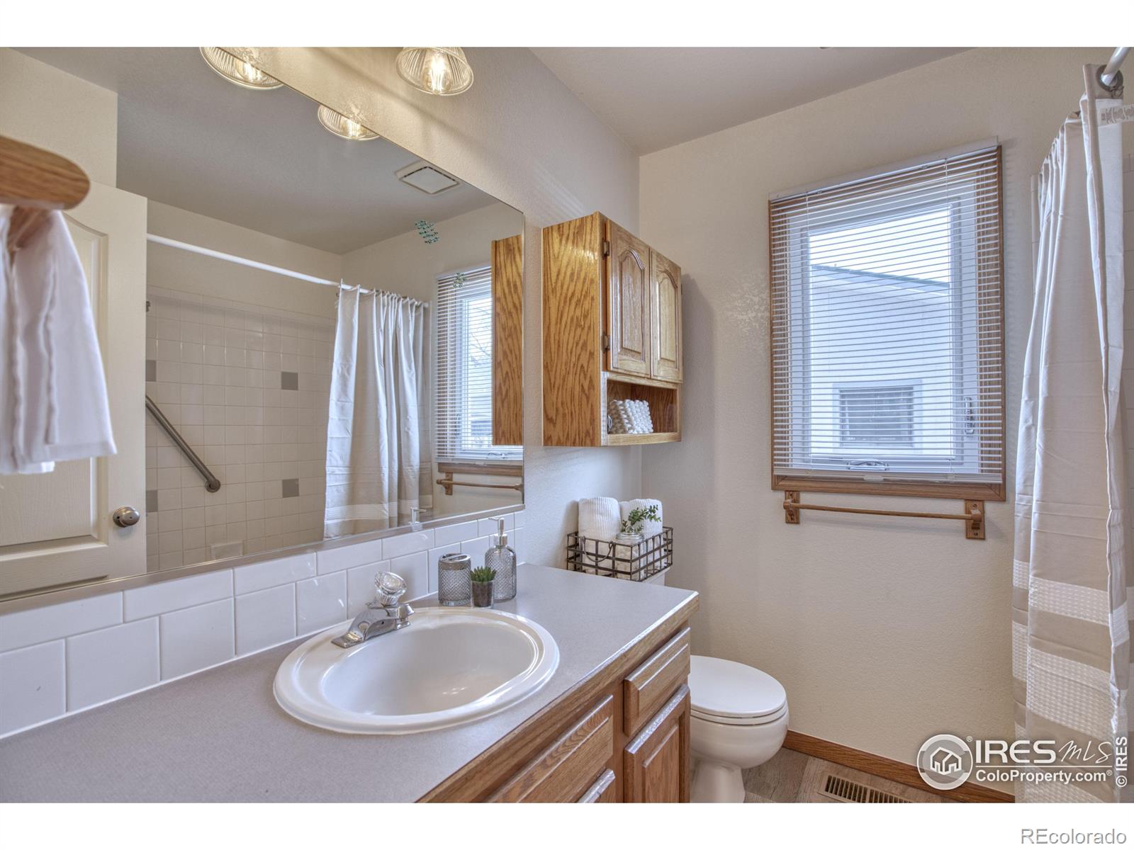 MLS Image #21 for 225 n 49th avenue,greeley, Colorado