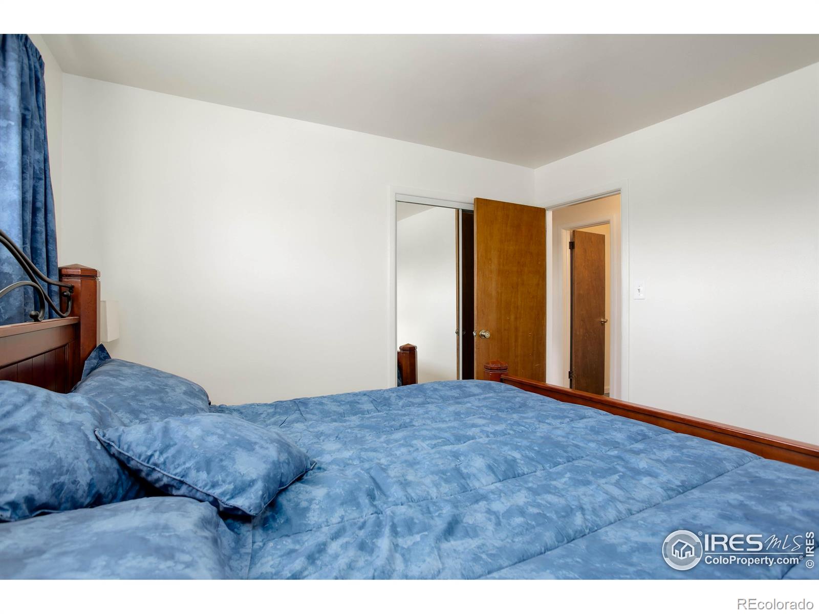 MLS Image #18 for 7351  alan drive,denver, Colorado