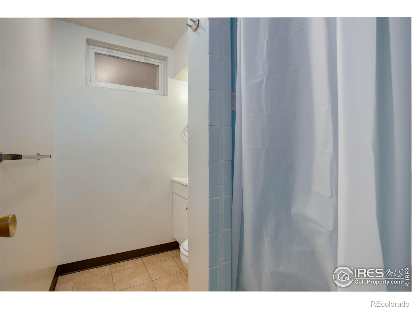 MLS Image #23 for 7351  alan drive,denver, Colorado