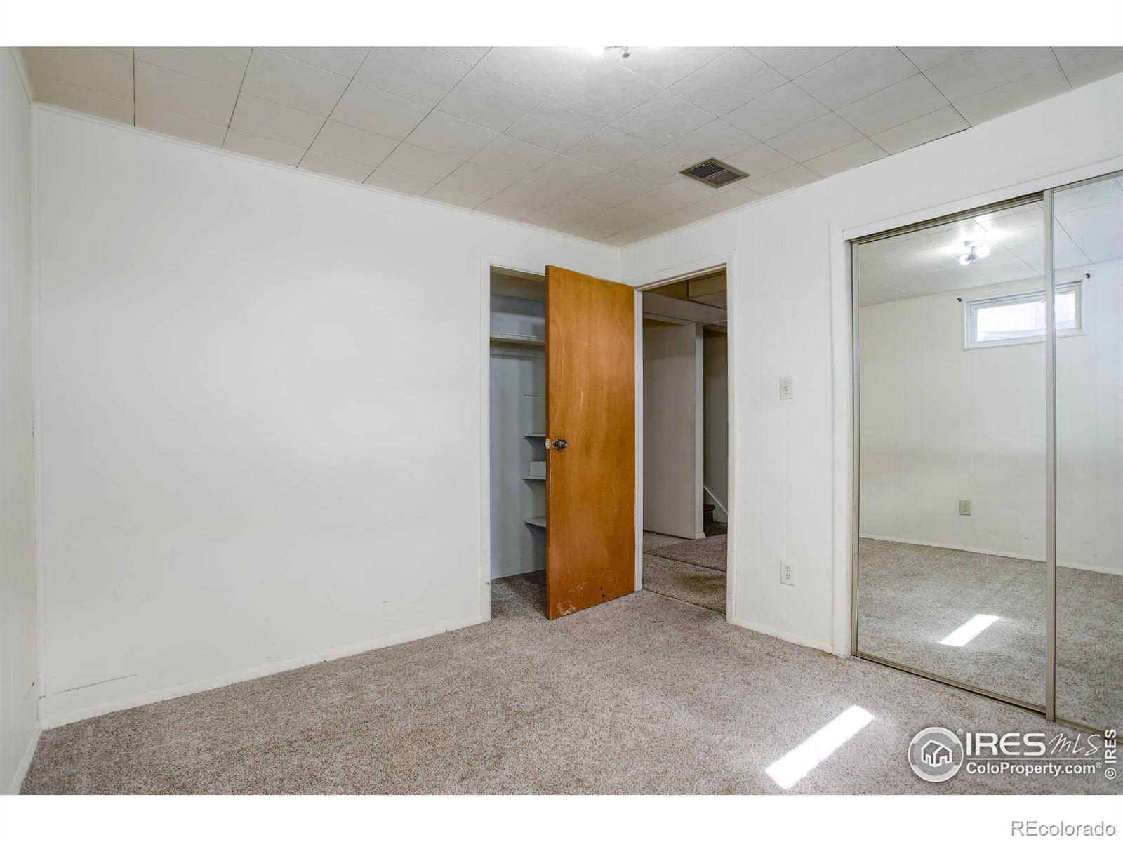 MLS Image #25 for 7351  alan drive,denver, Colorado