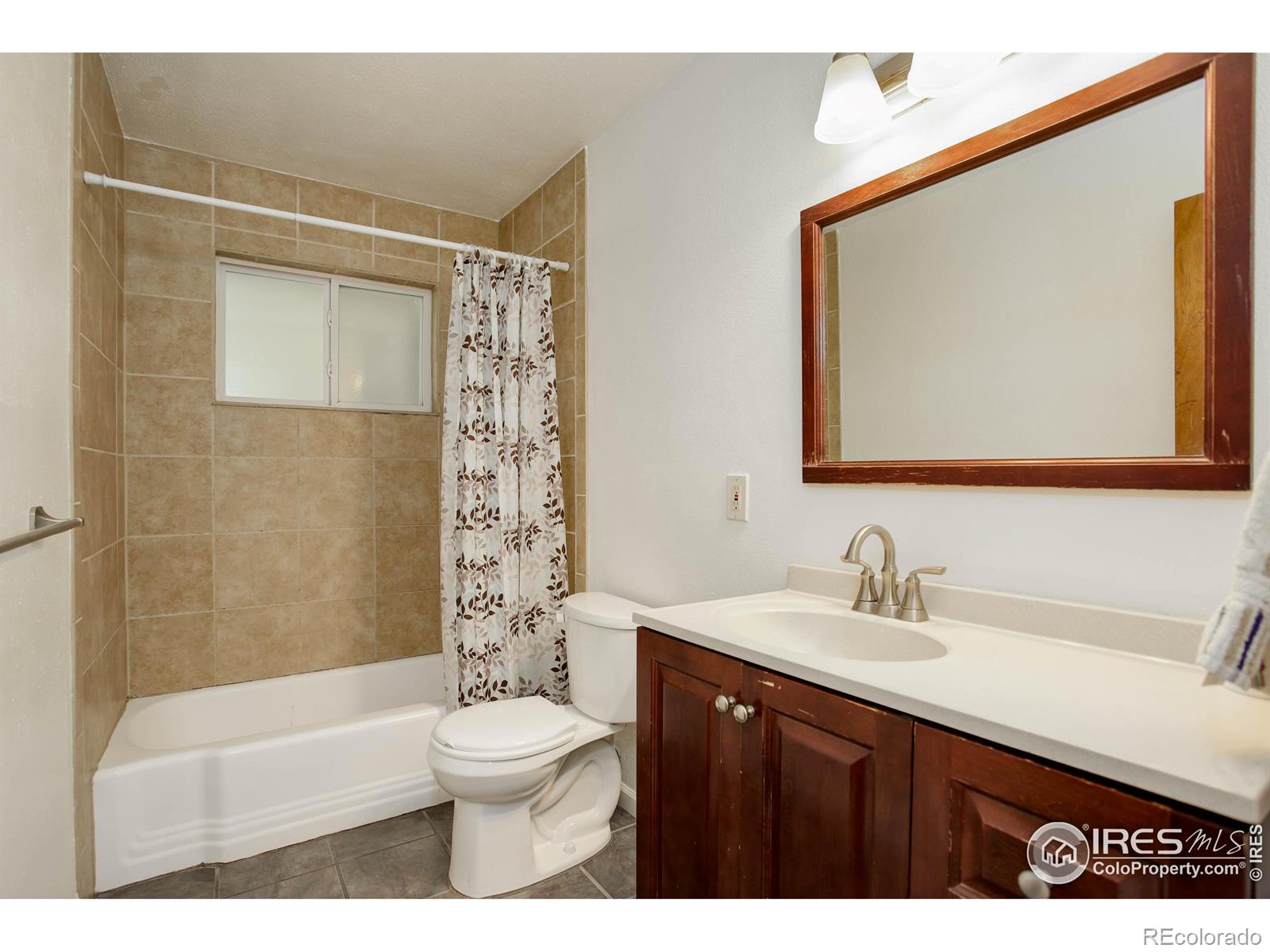 MLS Image #29 for 7351  alan drive,denver, Colorado