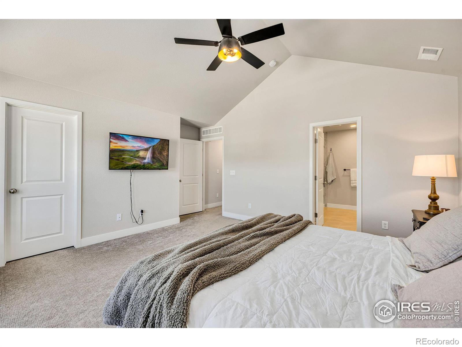 MLS Image #14 for 2963  supercub lane,fort collins, Colorado