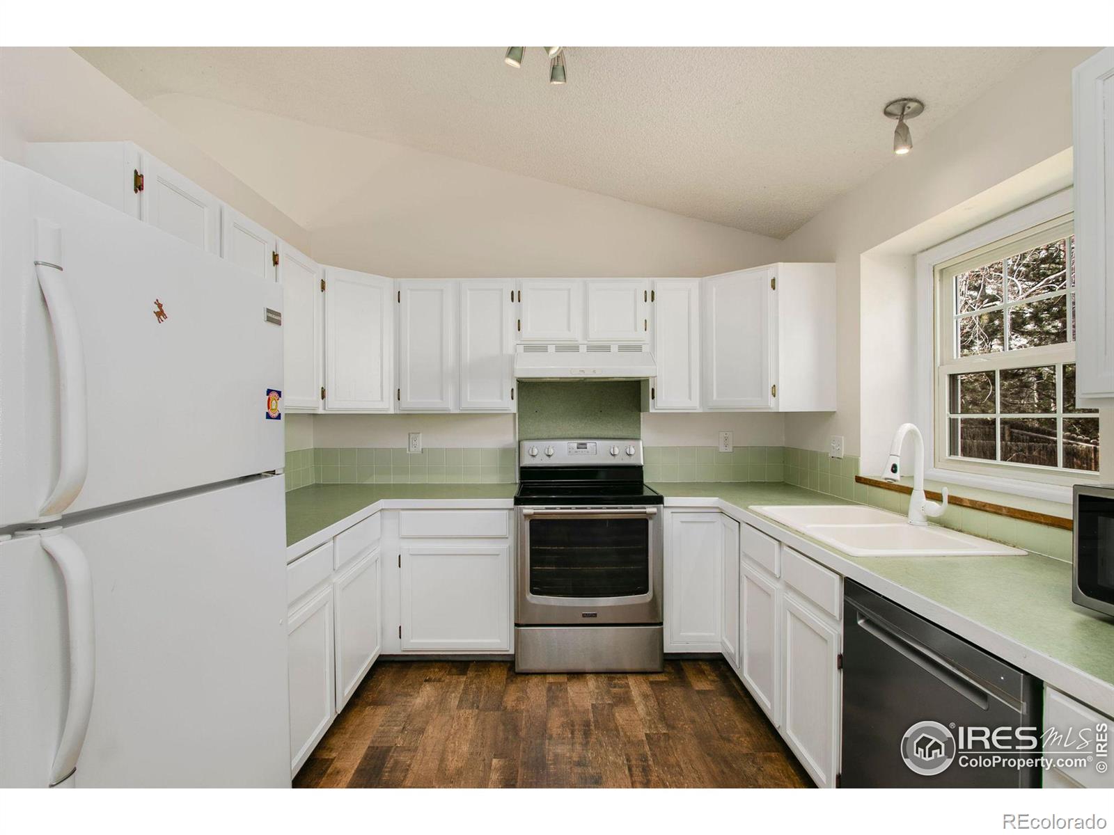 MLS Image #15 for 1706  deweese street,fort collins, Colorado