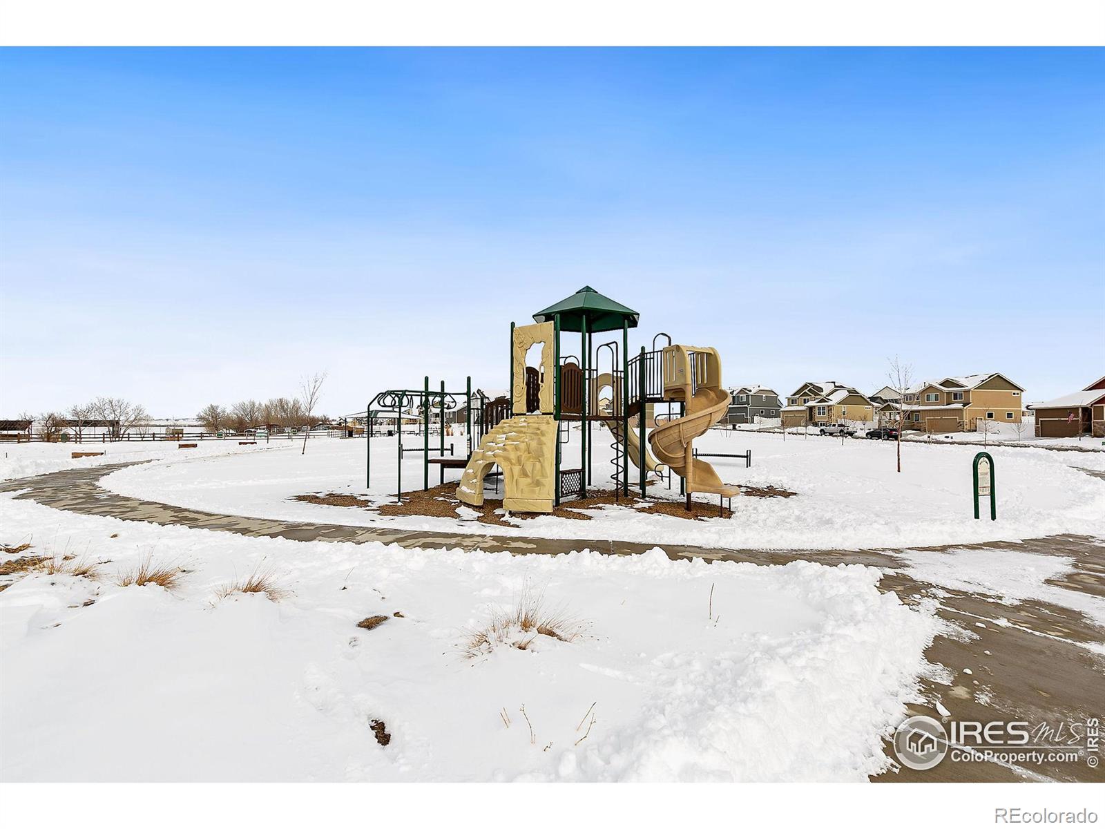 MLS Image #21 for 1587  lake point way,windsor, Colorado