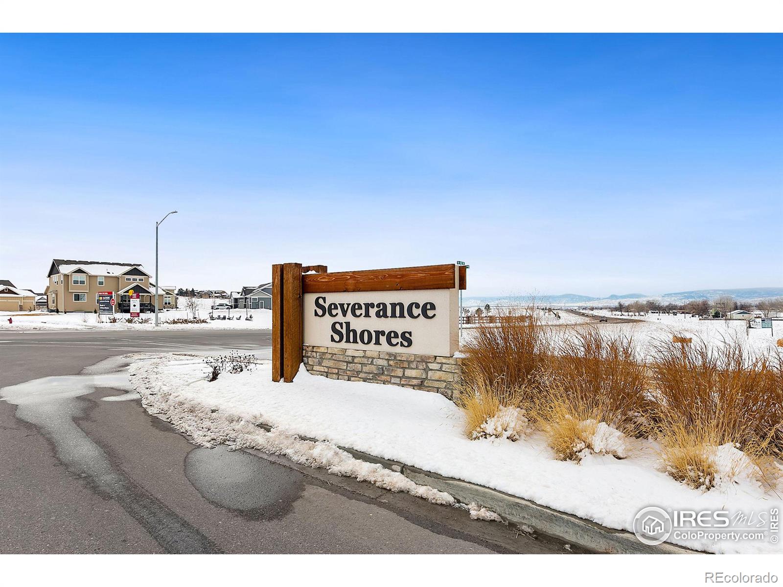 MLS Image #23 for 1587  lake point way,windsor, Colorado