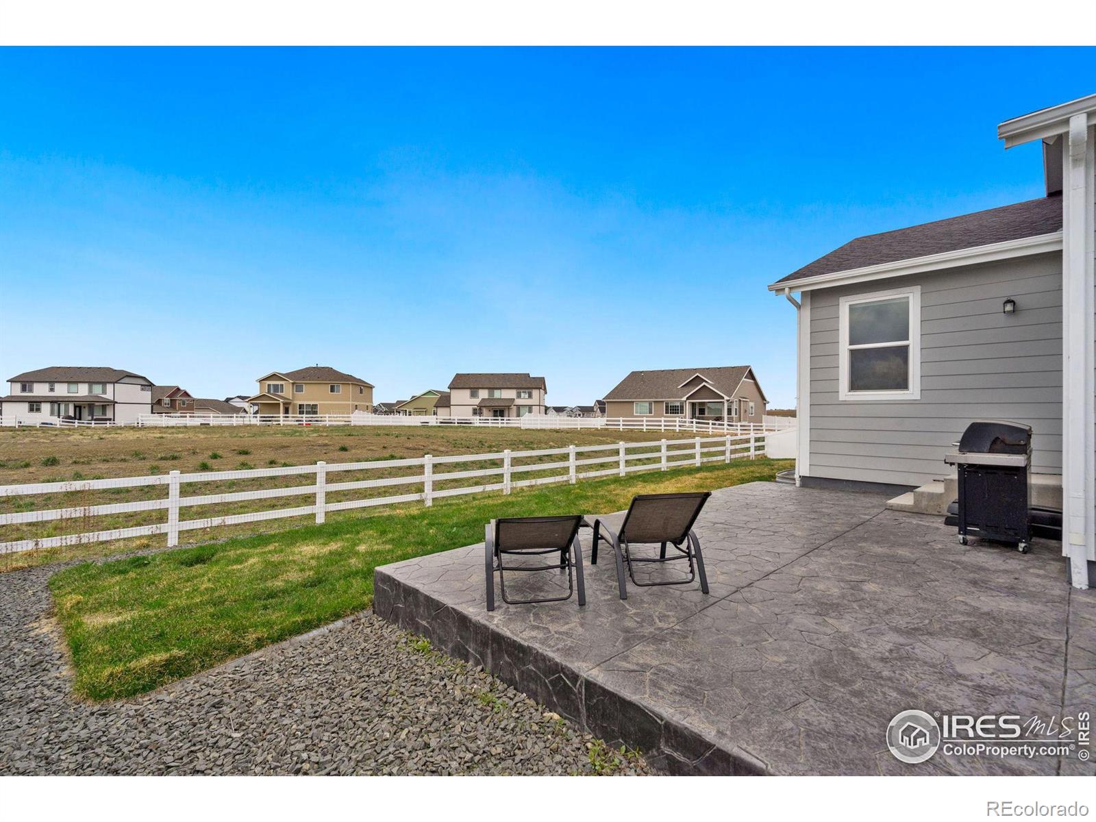 MLS Image #4 for 1587  lake point way,windsor, Colorado