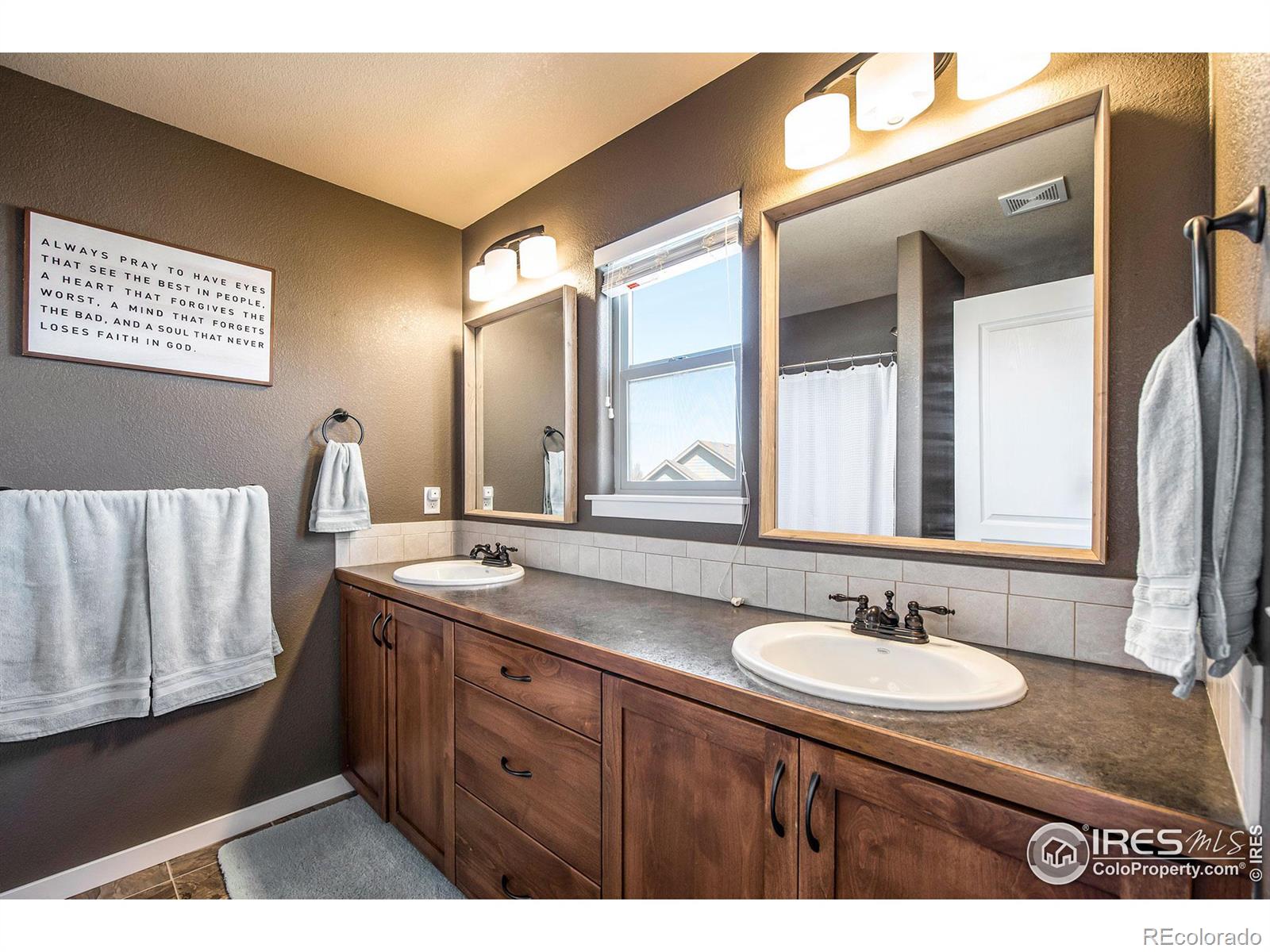 MLS Image #18 for 427  frontier lane,johnstown, Colorado