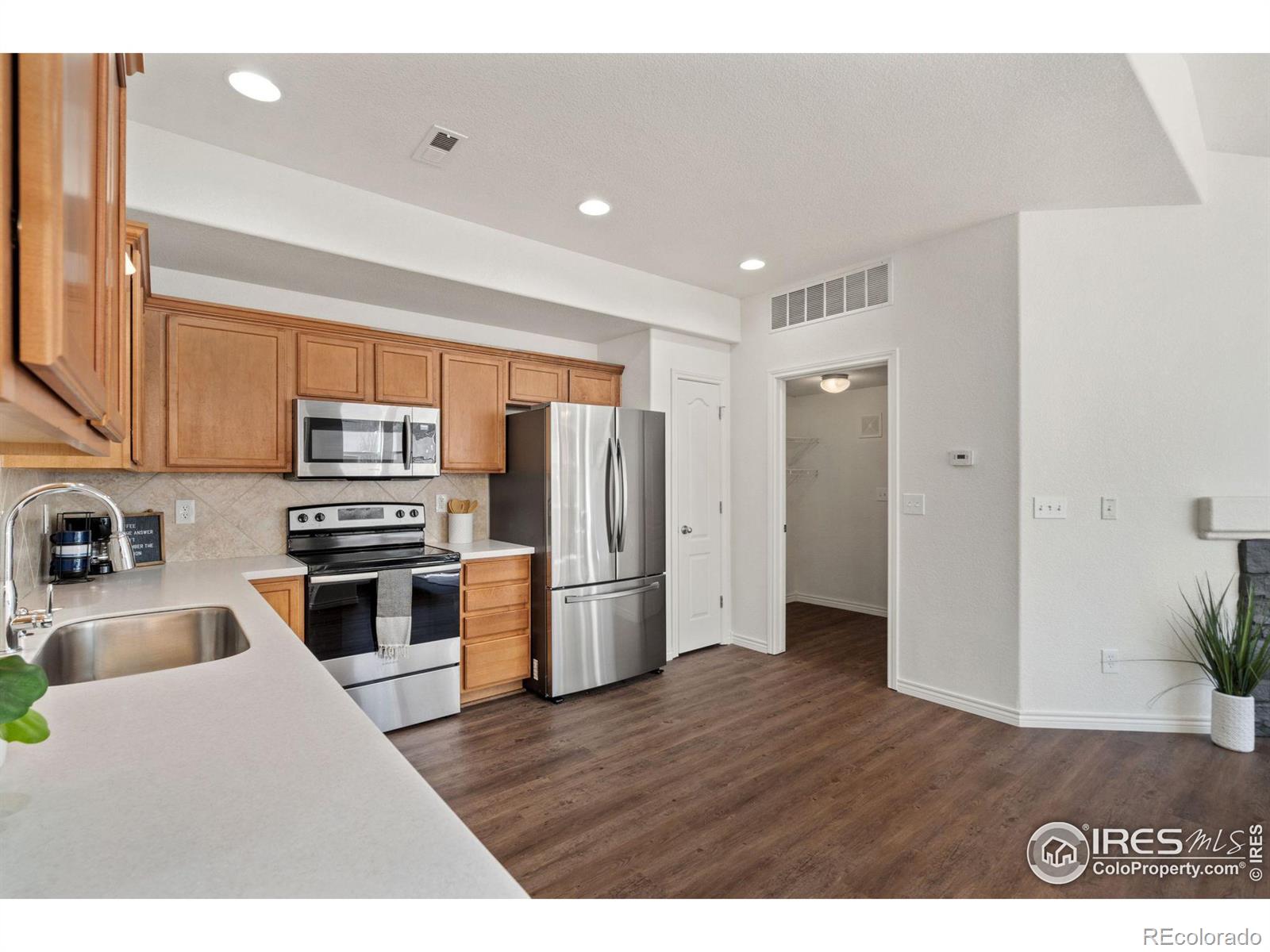MLS Image #5 for 5551  29th street,greeley, Colorado