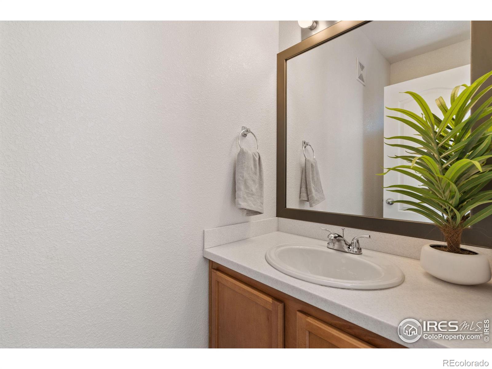 MLS Image #9 for 5551  29th street,greeley, Colorado