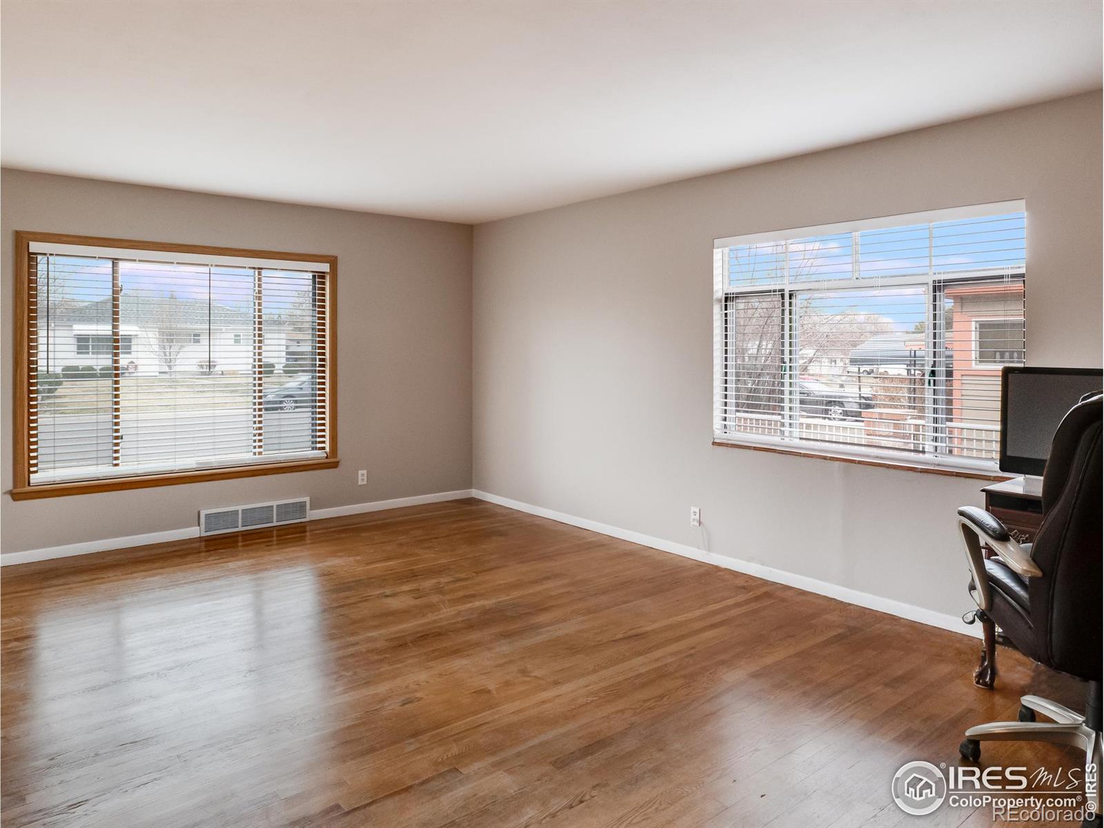 MLS Image #11 for 1250 s tejon street,denver, Colorado