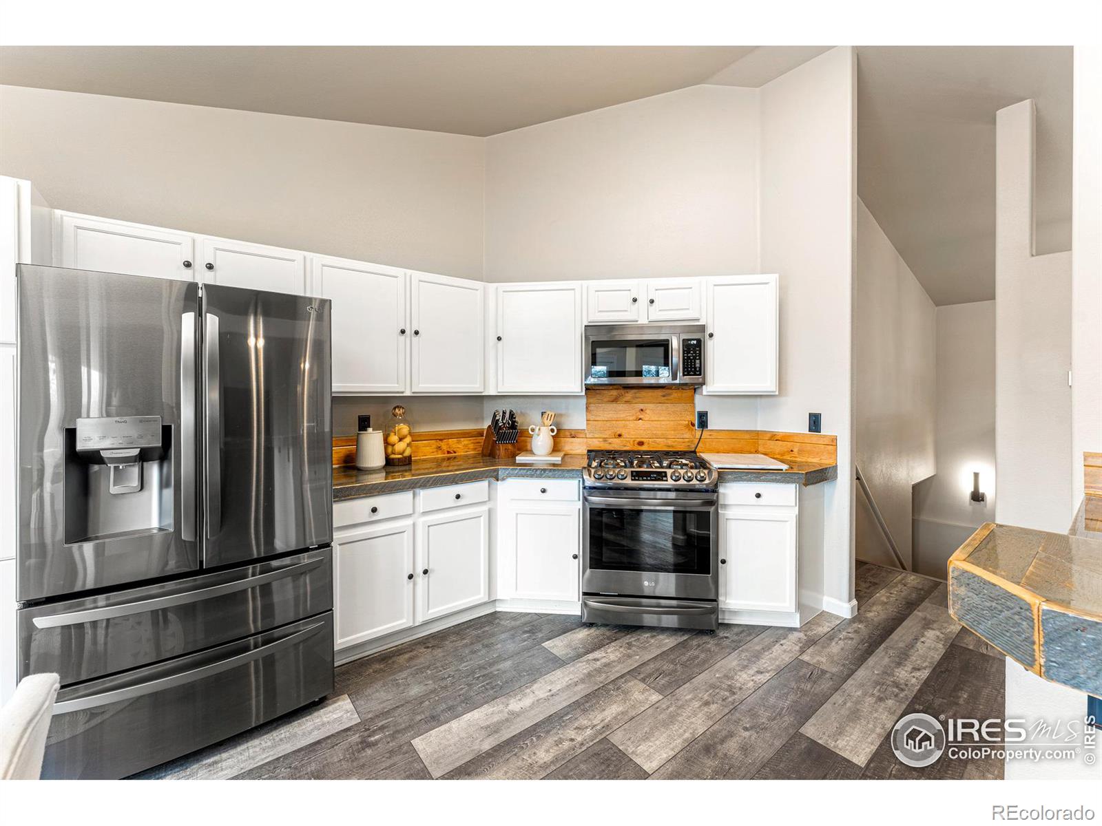 MLS Image #12 for 917 n 7th place,johnstown, Colorado