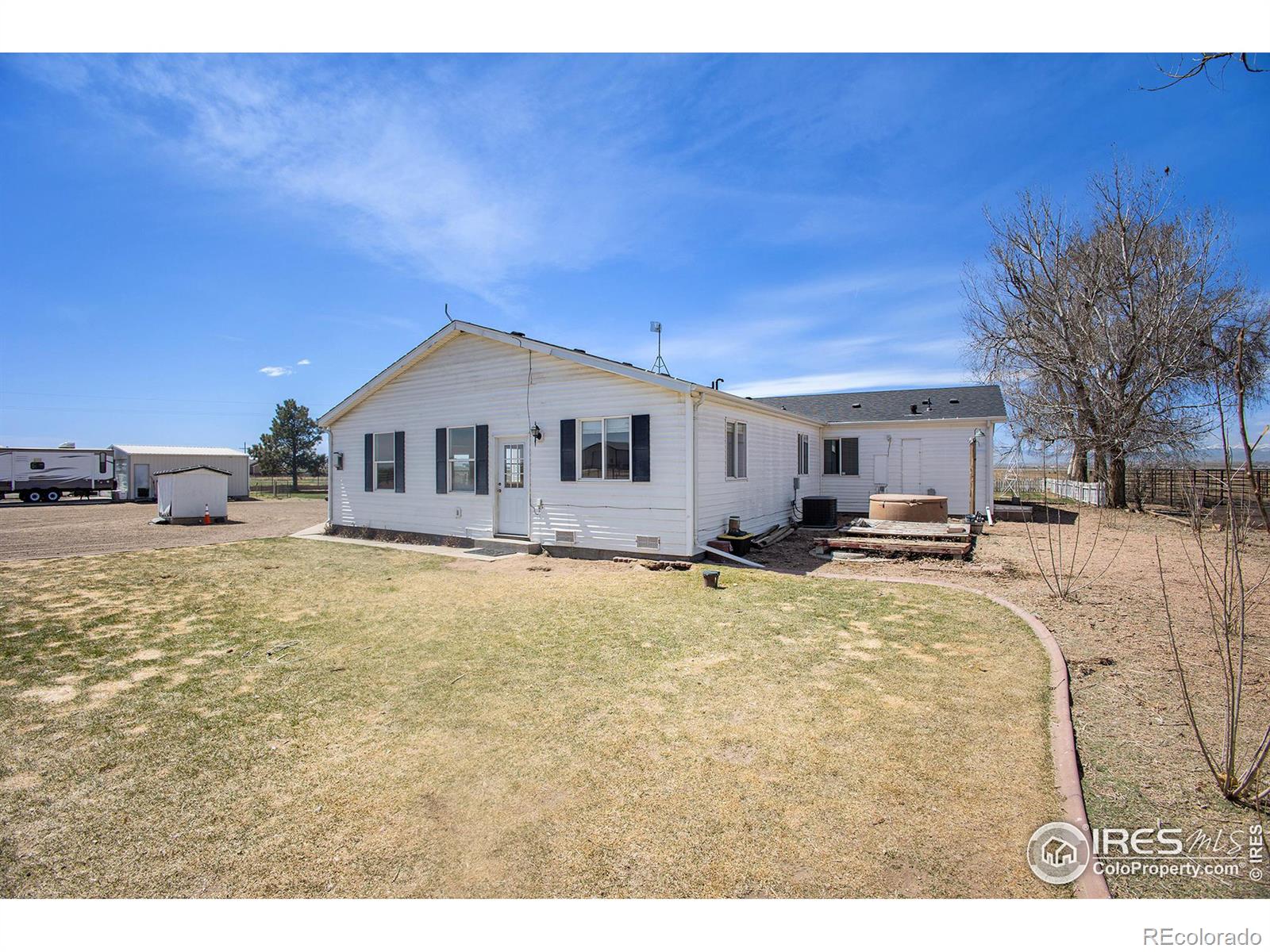 MLS Image #30 for 17746  county road 29 ,platteville, Colorado