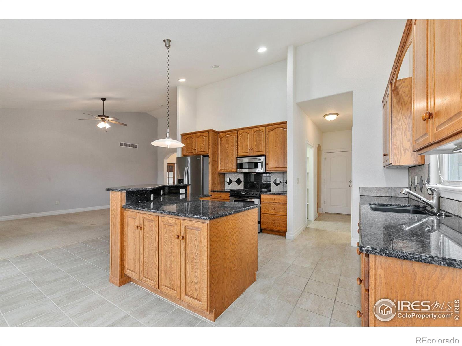 MLS Image #14 for 518  gregory road,fort collins, Colorado
