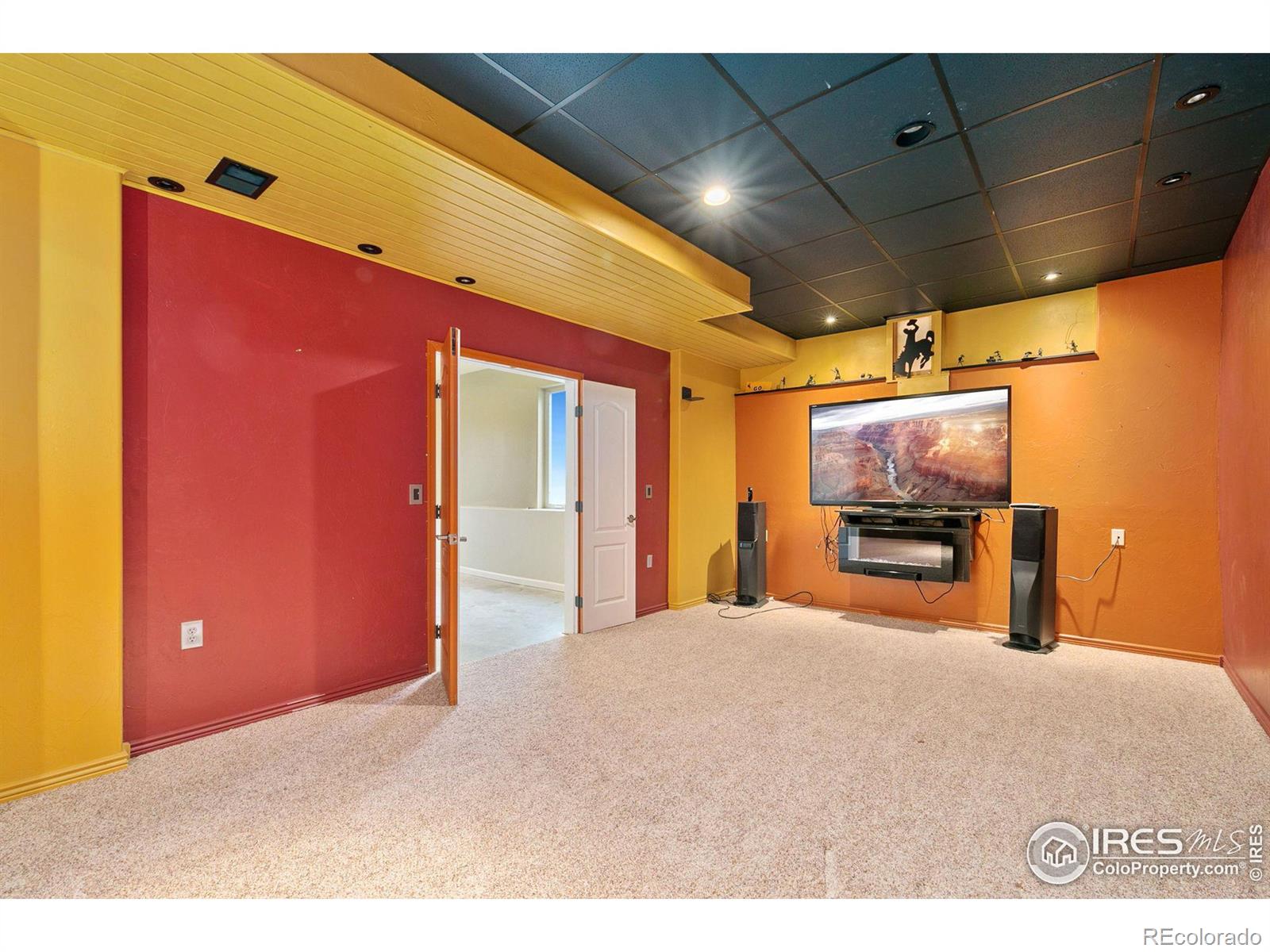 MLS Image #32 for 518  gregory road,fort collins, Colorado