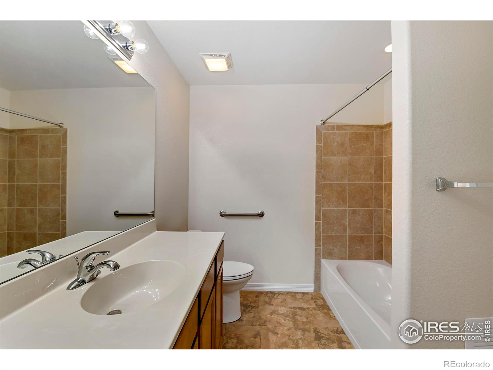 MLS Image #21 for 2481  santa fe drive,longmont, Colorado
