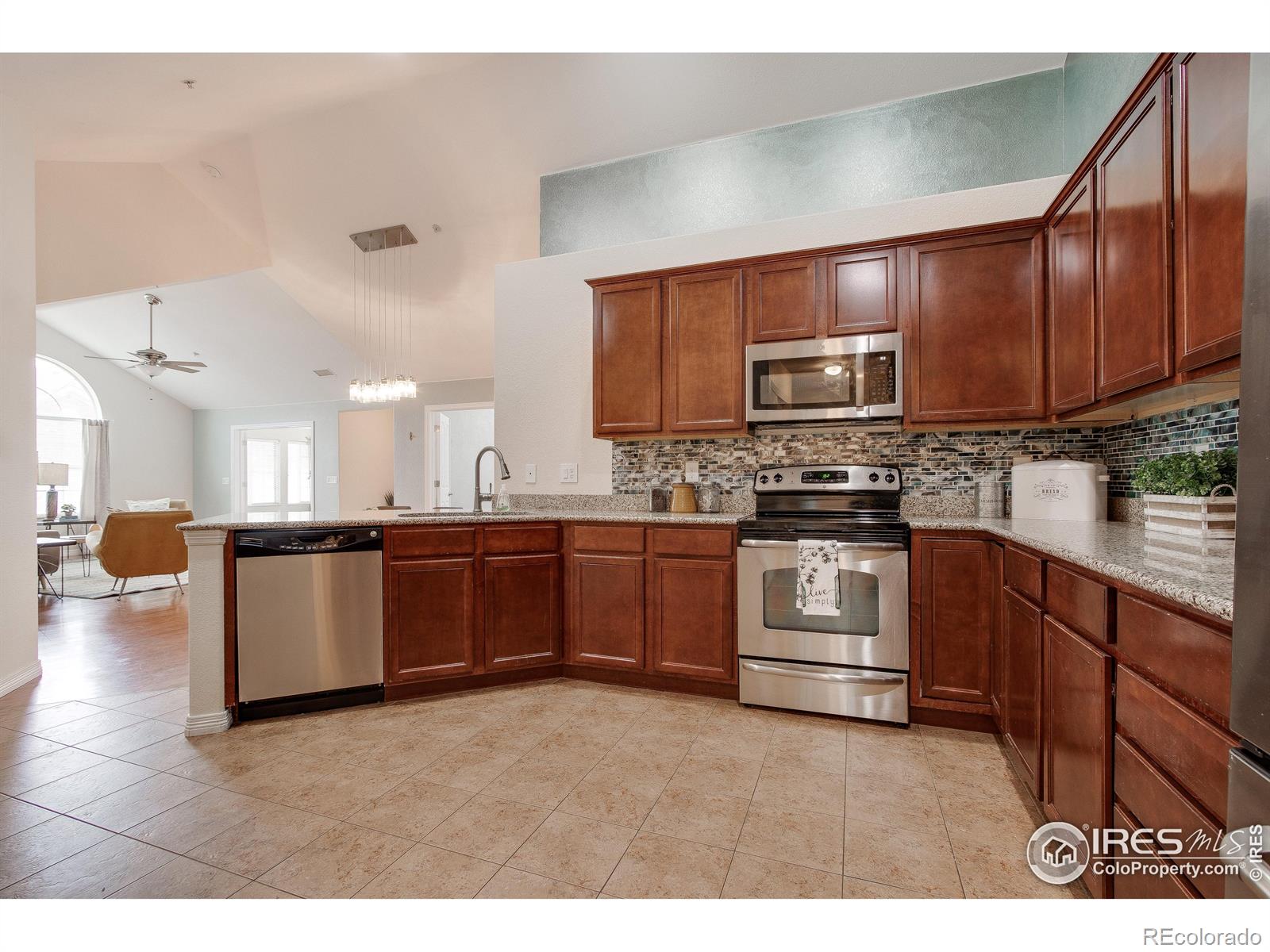 MLS Image #16 for 2426  santa fe drive,longmont, Colorado
