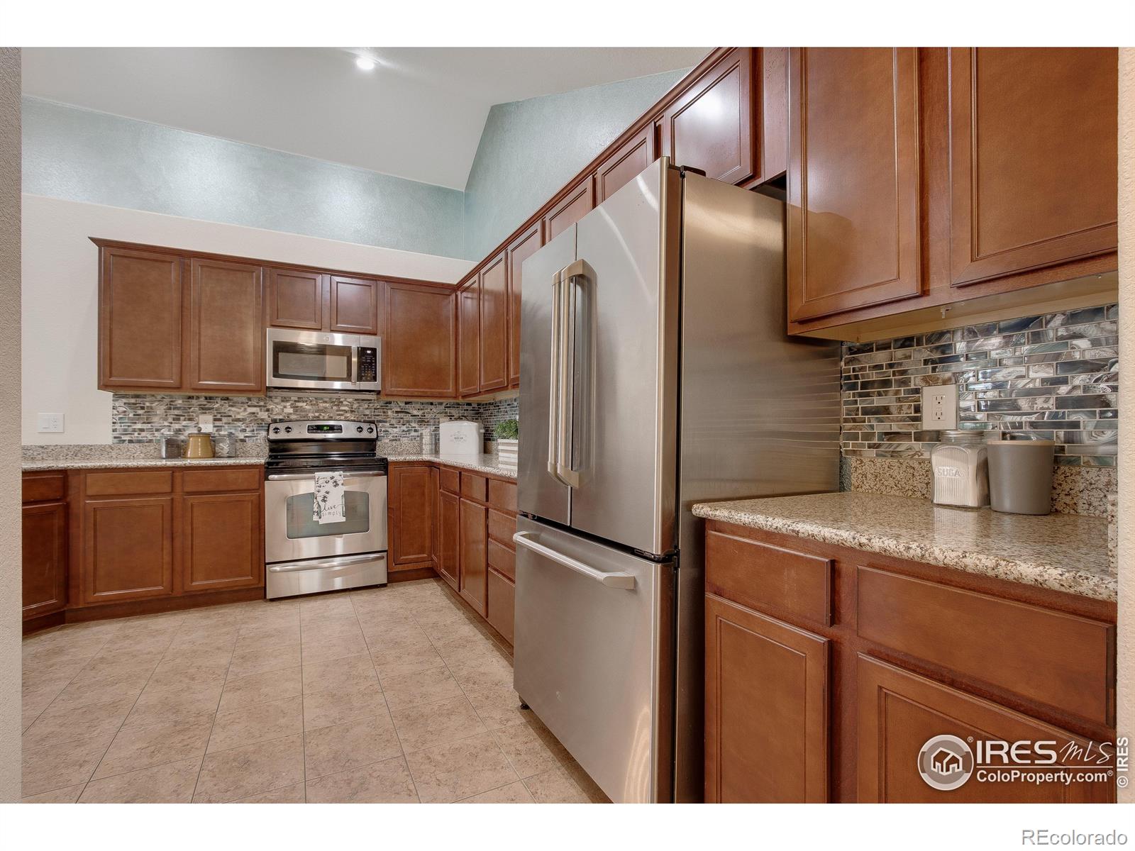 MLS Image #17 for 2426  santa fe drive,longmont, Colorado
