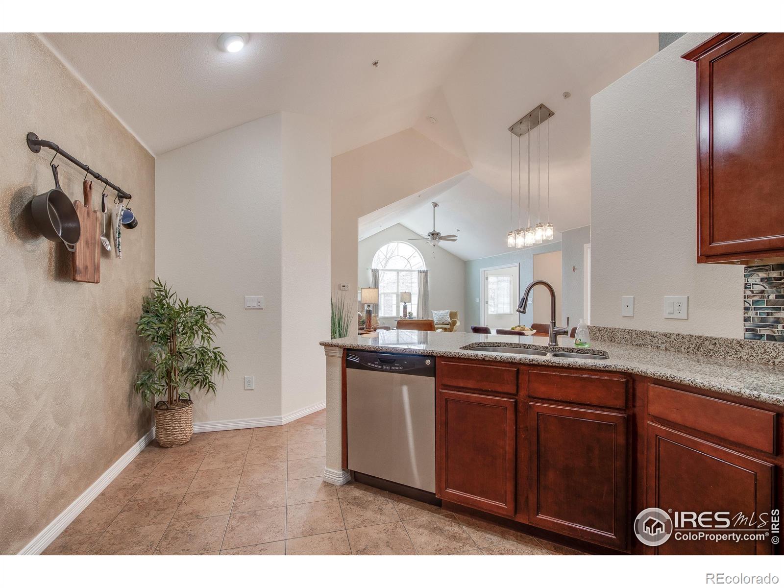 MLS Image #18 for 2426  santa fe drive,longmont, Colorado