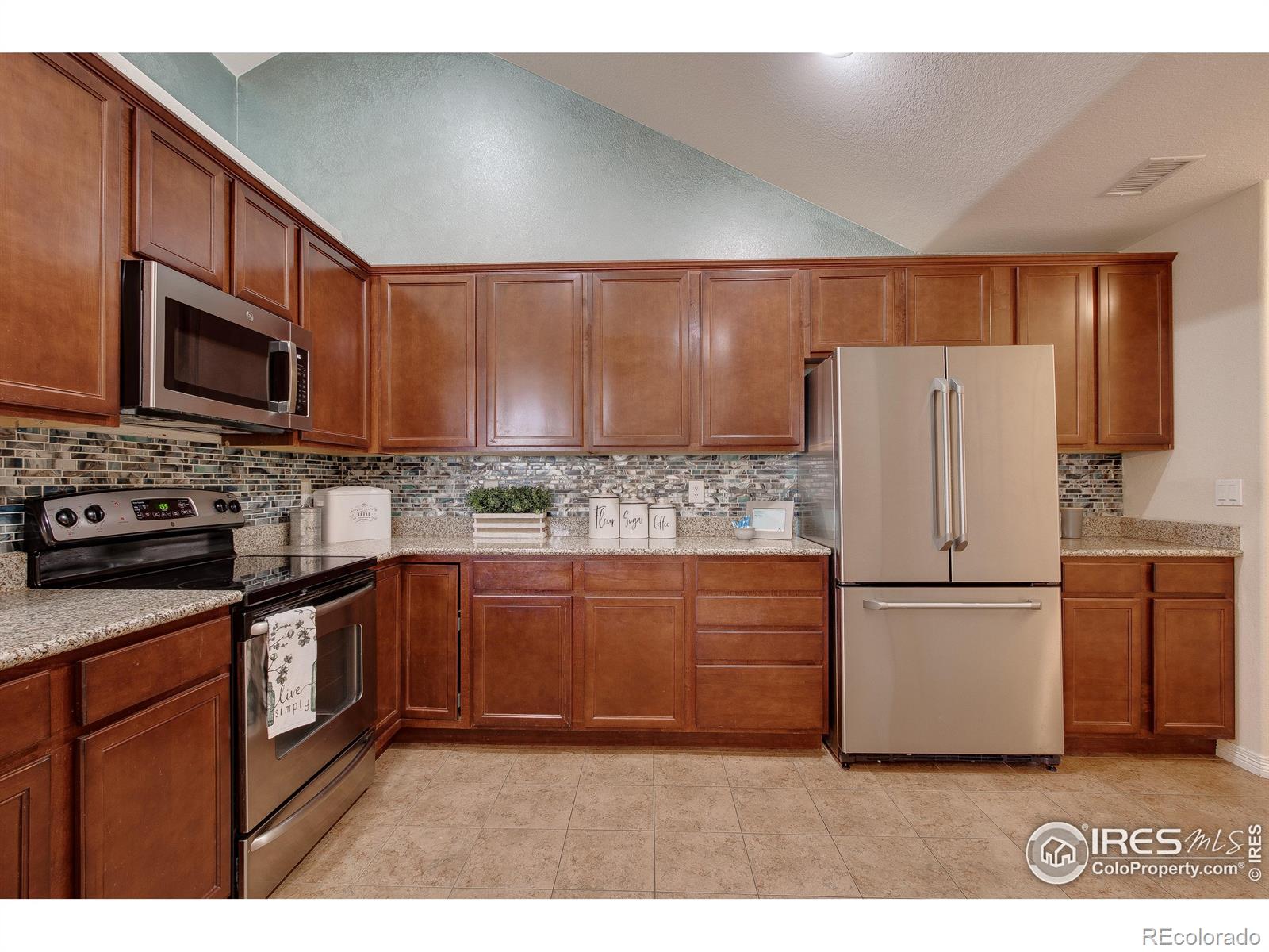 MLS Image #19 for 2426  santa fe drive,longmont, Colorado