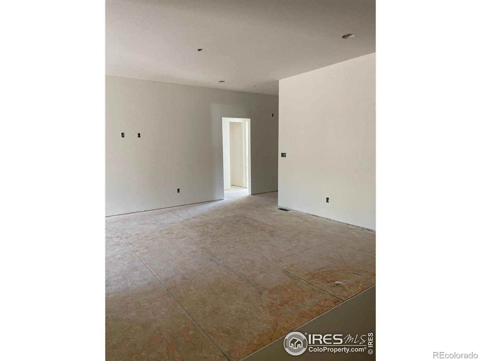 MLS Image #4 for 4205  capri street,evans, Colorado