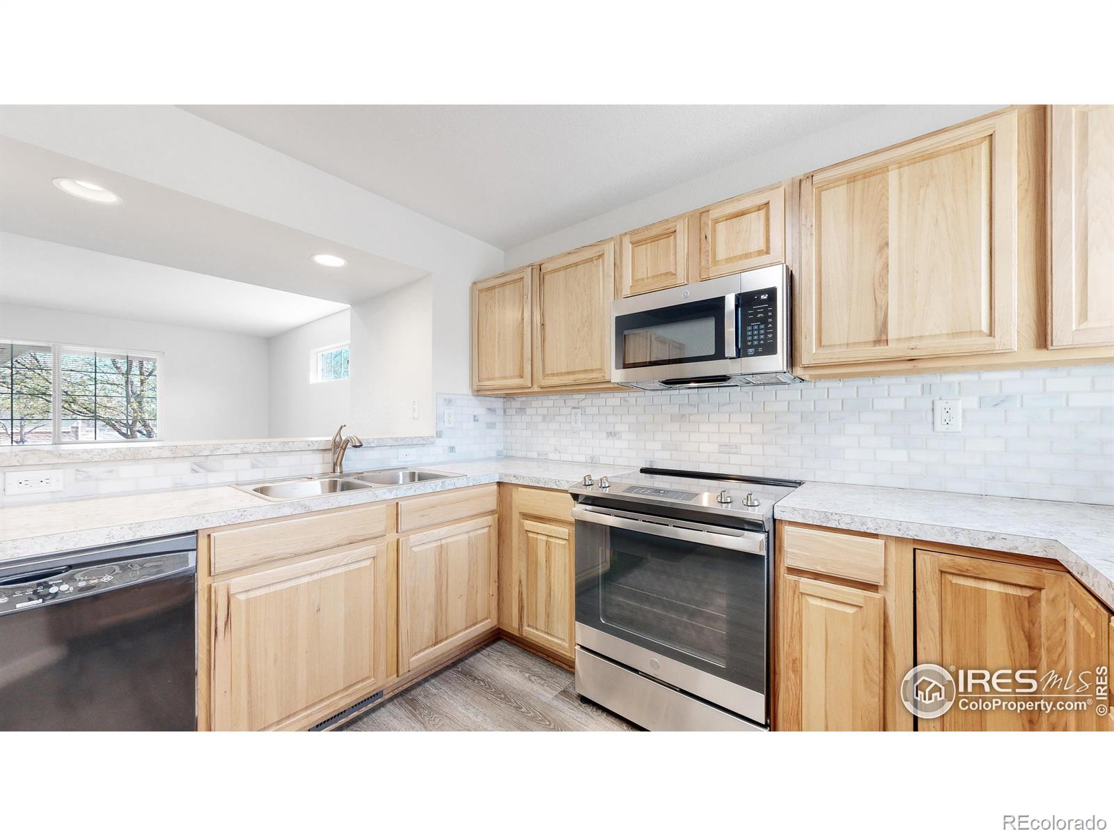 MLS Image #7 for 1103  andrews peak drive,fort collins, Colorado