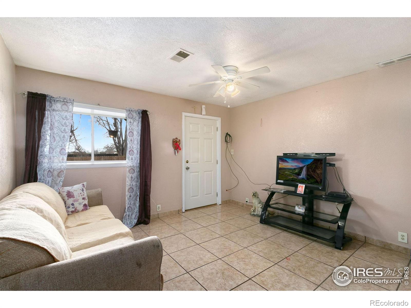 MLS Image #4 for 1408 n 26th avenue,greeley, Colorado