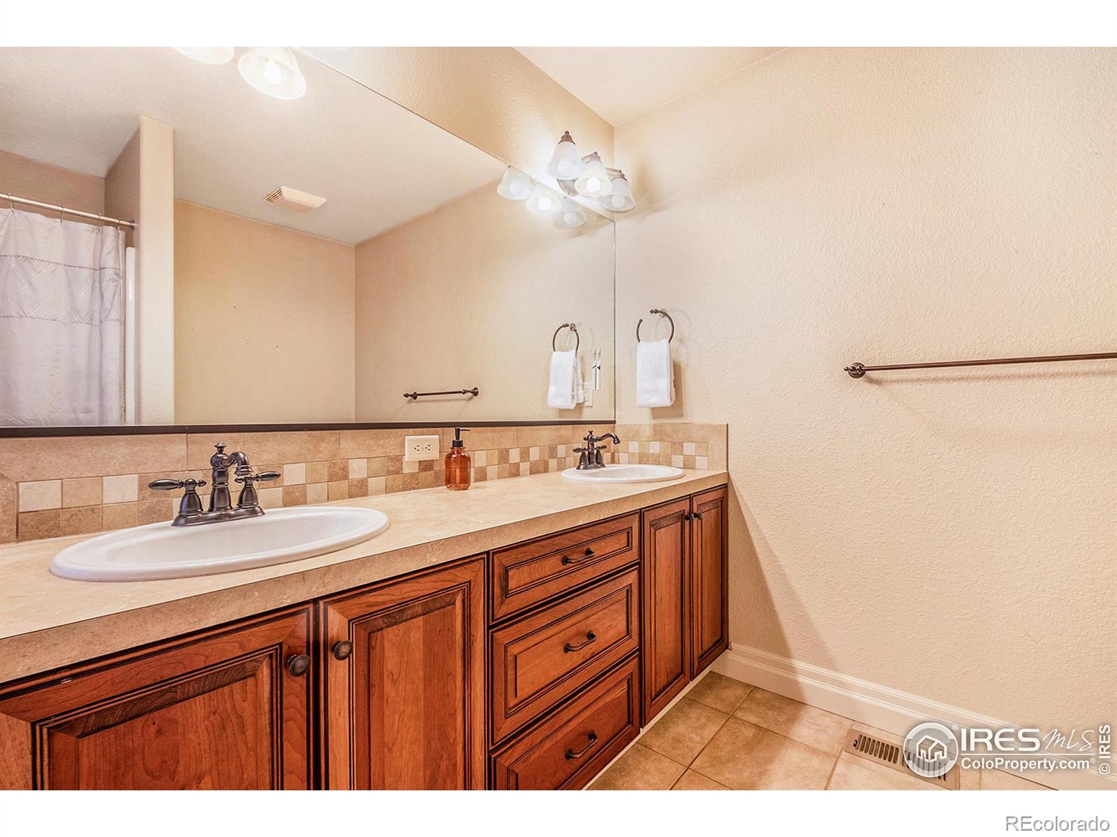 MLS Image #22 for 514  57th ave ct,greeley, Colorado