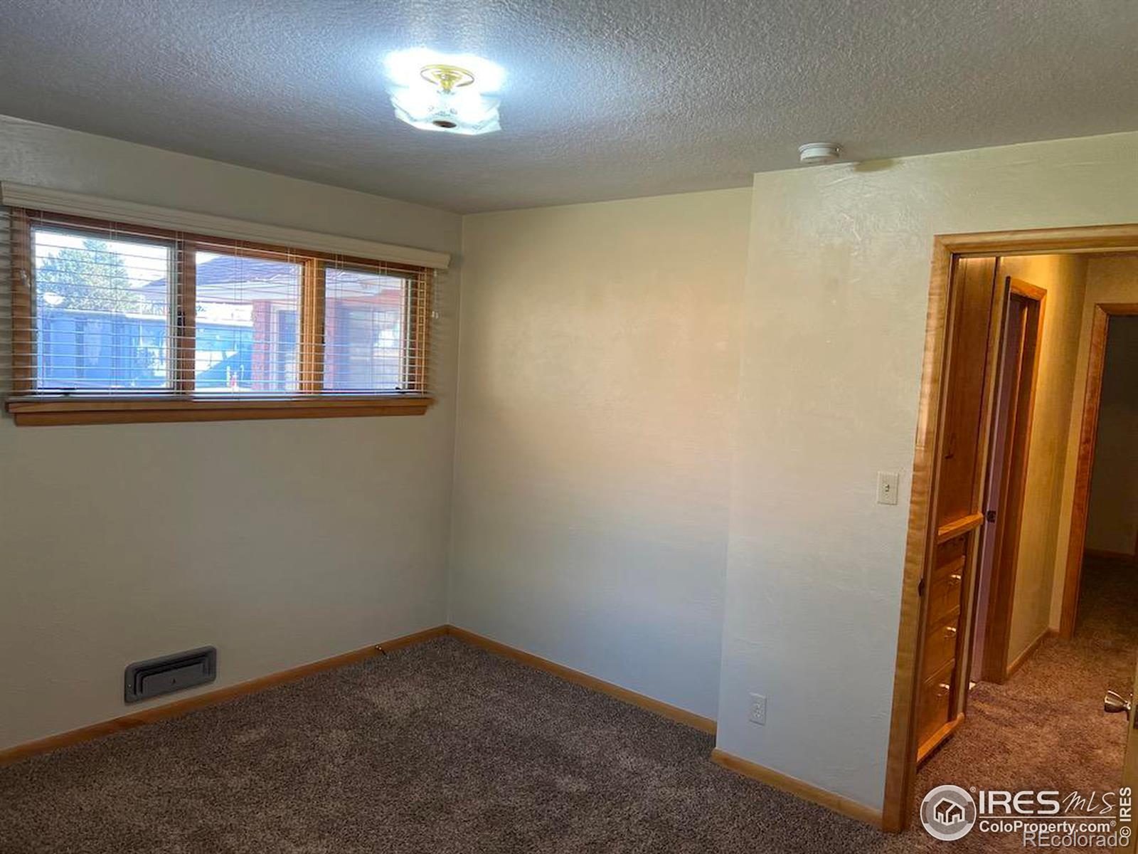 MLS Image #10 for 1305  cimmeron drive,loveland, Colorado