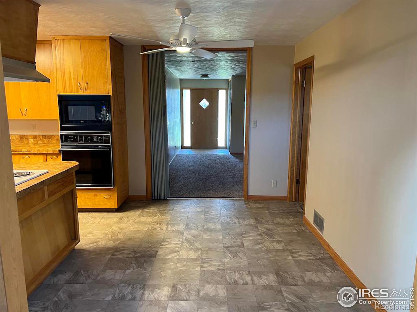 MLS Image #15 for 1305  cimmeron drive,loveland, Colorado