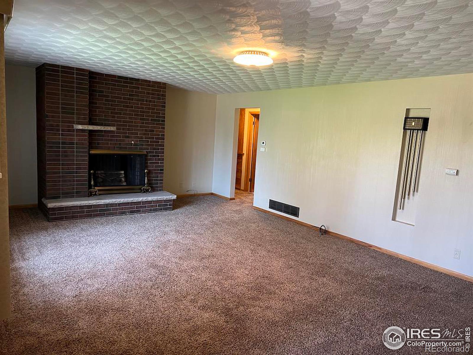 MLS Image #5 for 1305  cimmeron drive,loveland, Colorado