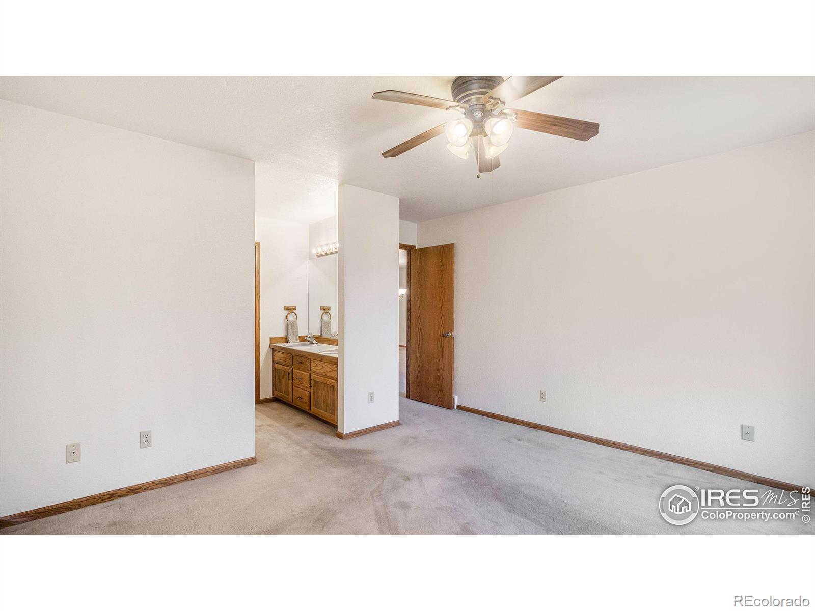 MLS Image #20 for 2010  46th avenue,greeley, Colorado
