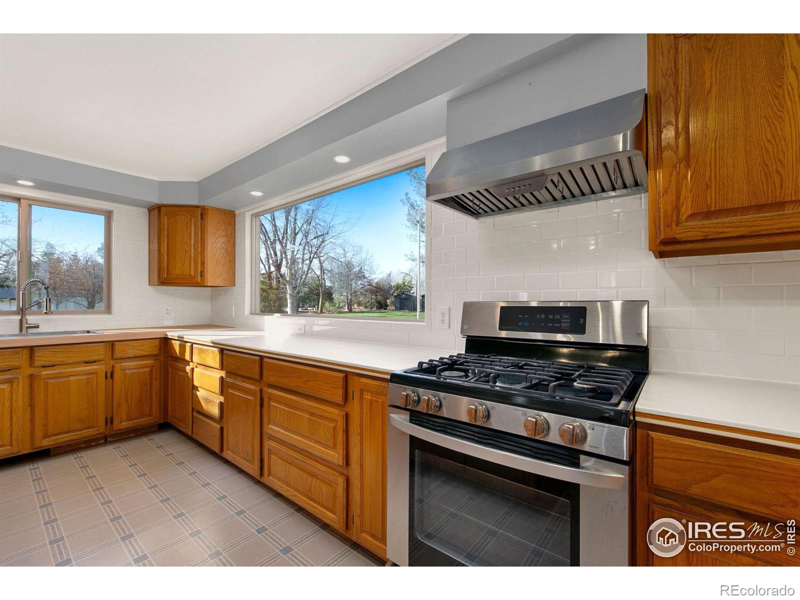 MLS Image #14 for 3334  terrywood road,fort collins, Colorado